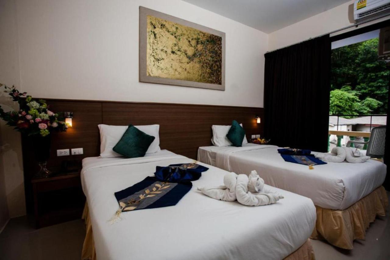 Hotel The Wave Patong Sha 3*