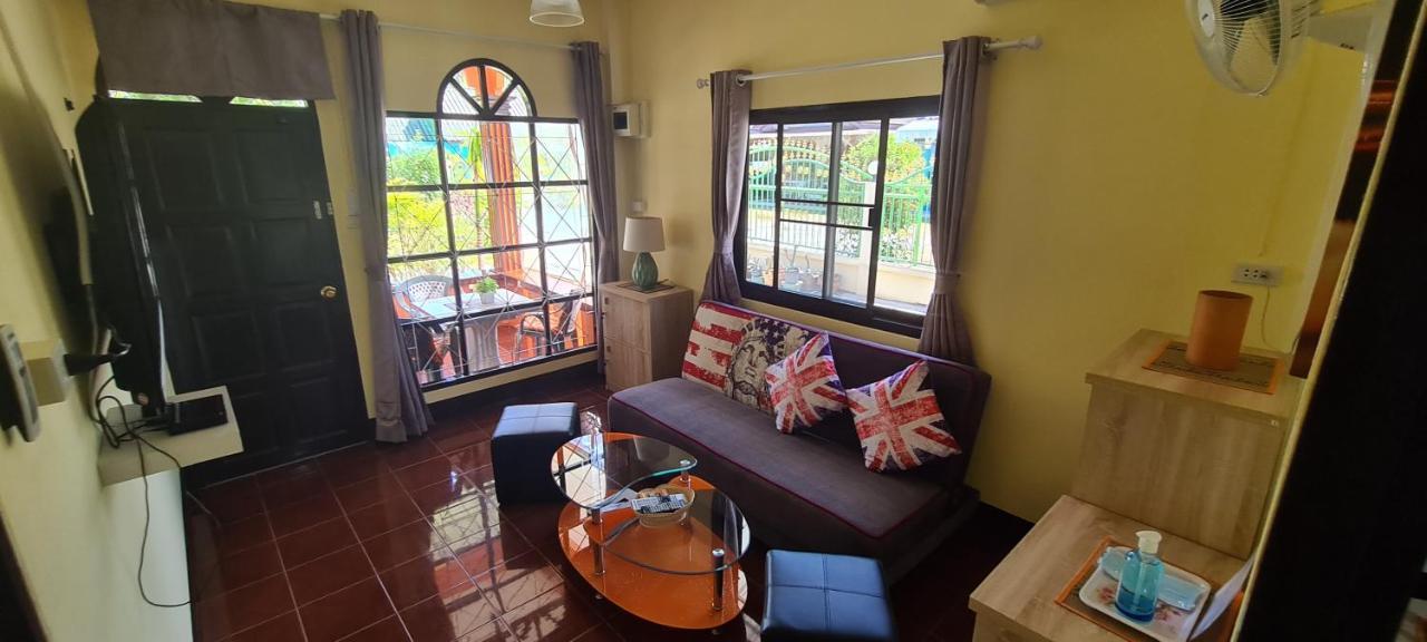 Homes Holiday home *