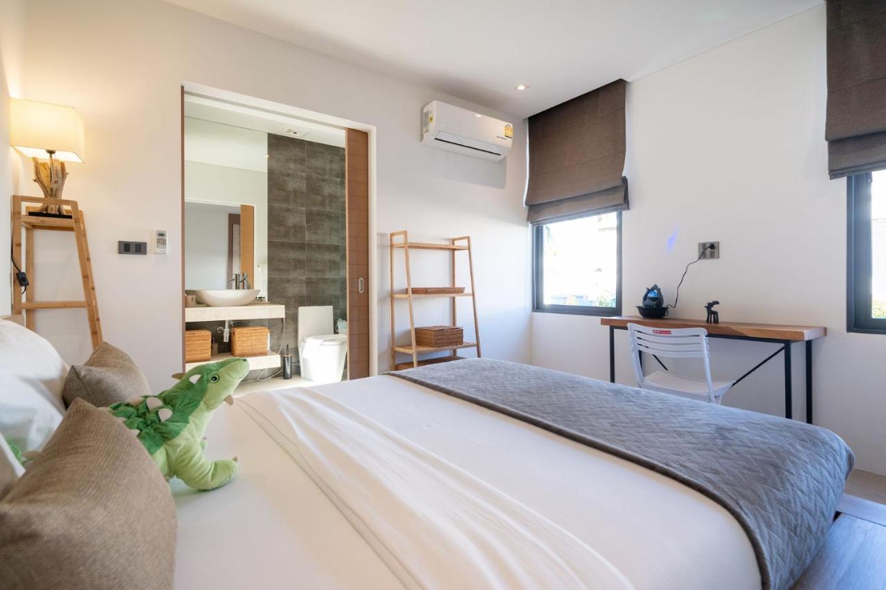 Labriz Ocean - Tropical Modern Living Villa Thalang