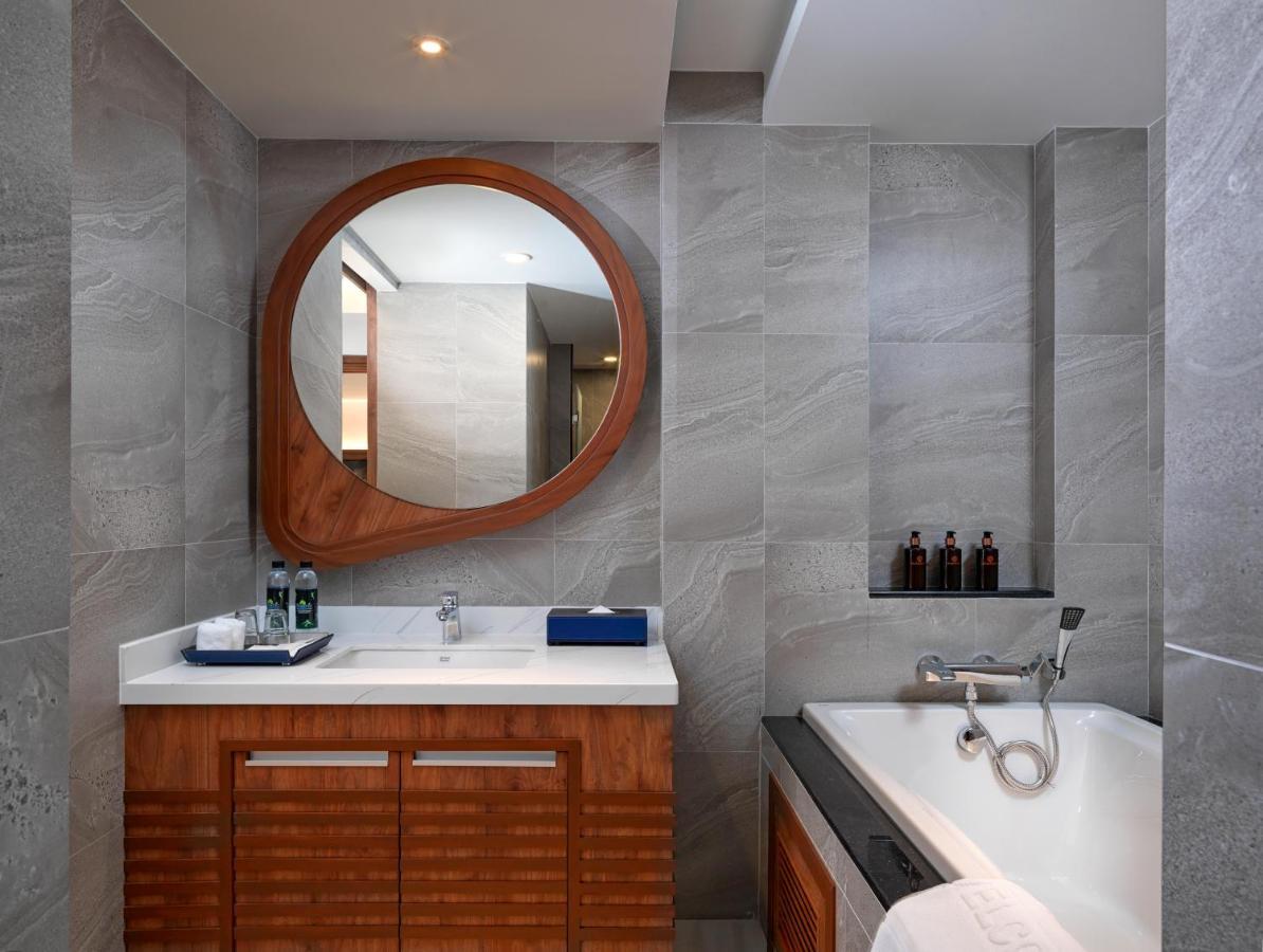 The Oceanic Sportel - Sha Extra Hotel Phuket