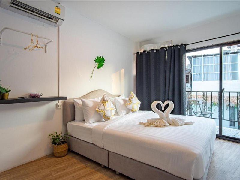 Isara Boutique And Cafe Hotel Phuket