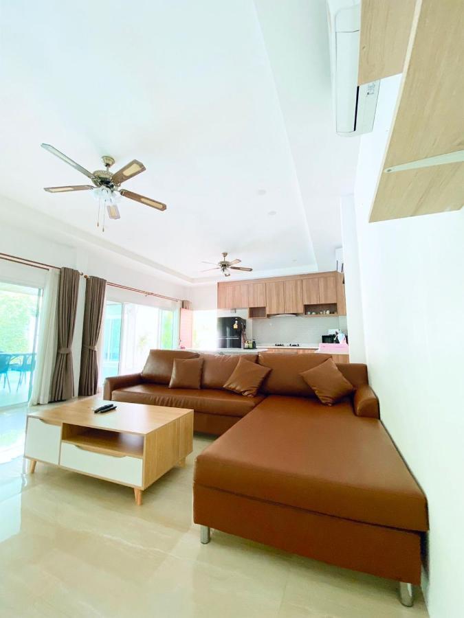 Phumiphat Private New Pool *