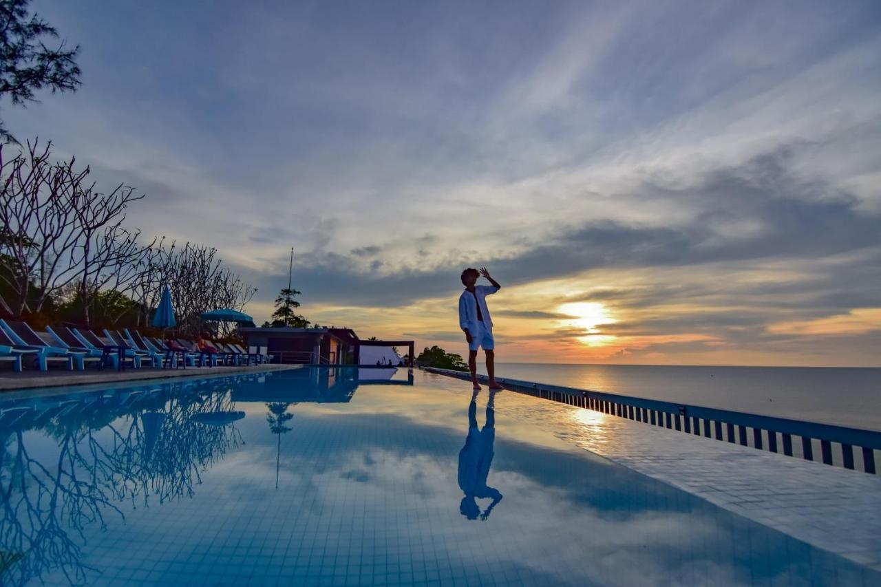 Resort Norn Talay Phuket 4*