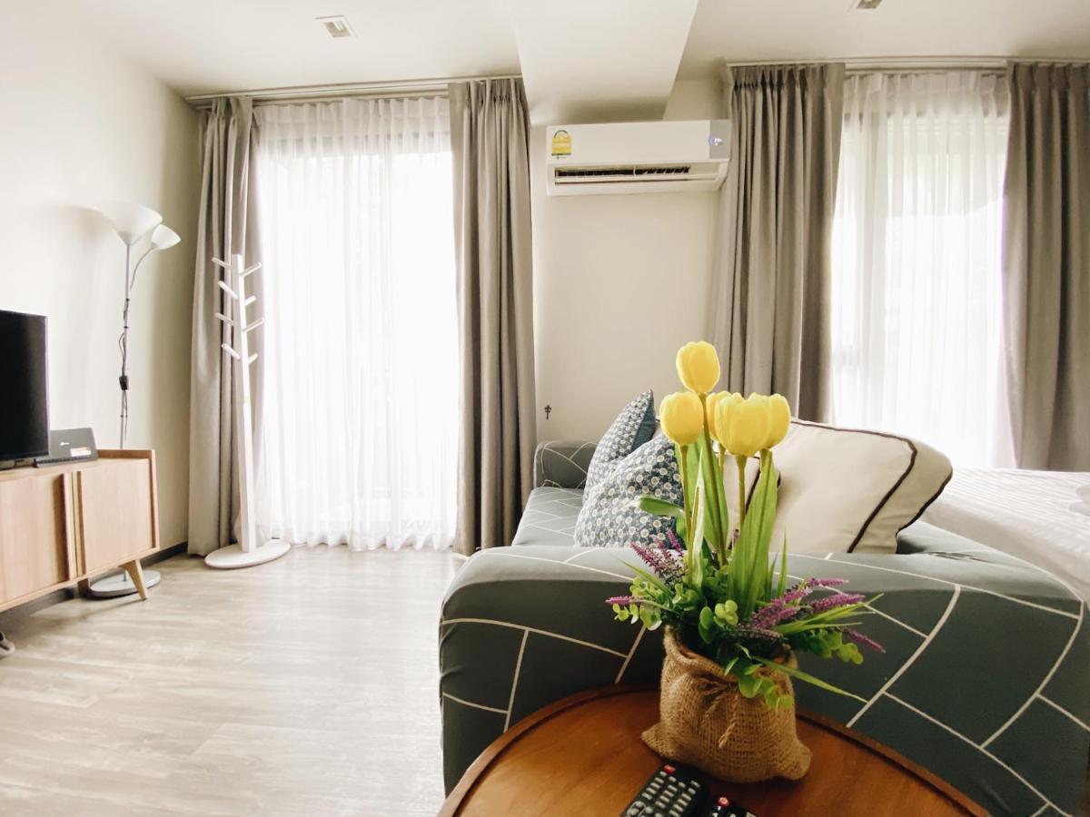 Apartment The Deck Studio 155 By Am