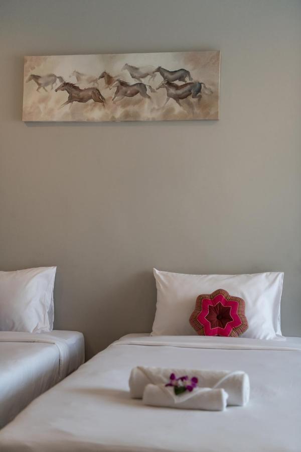 Hotel House Karon