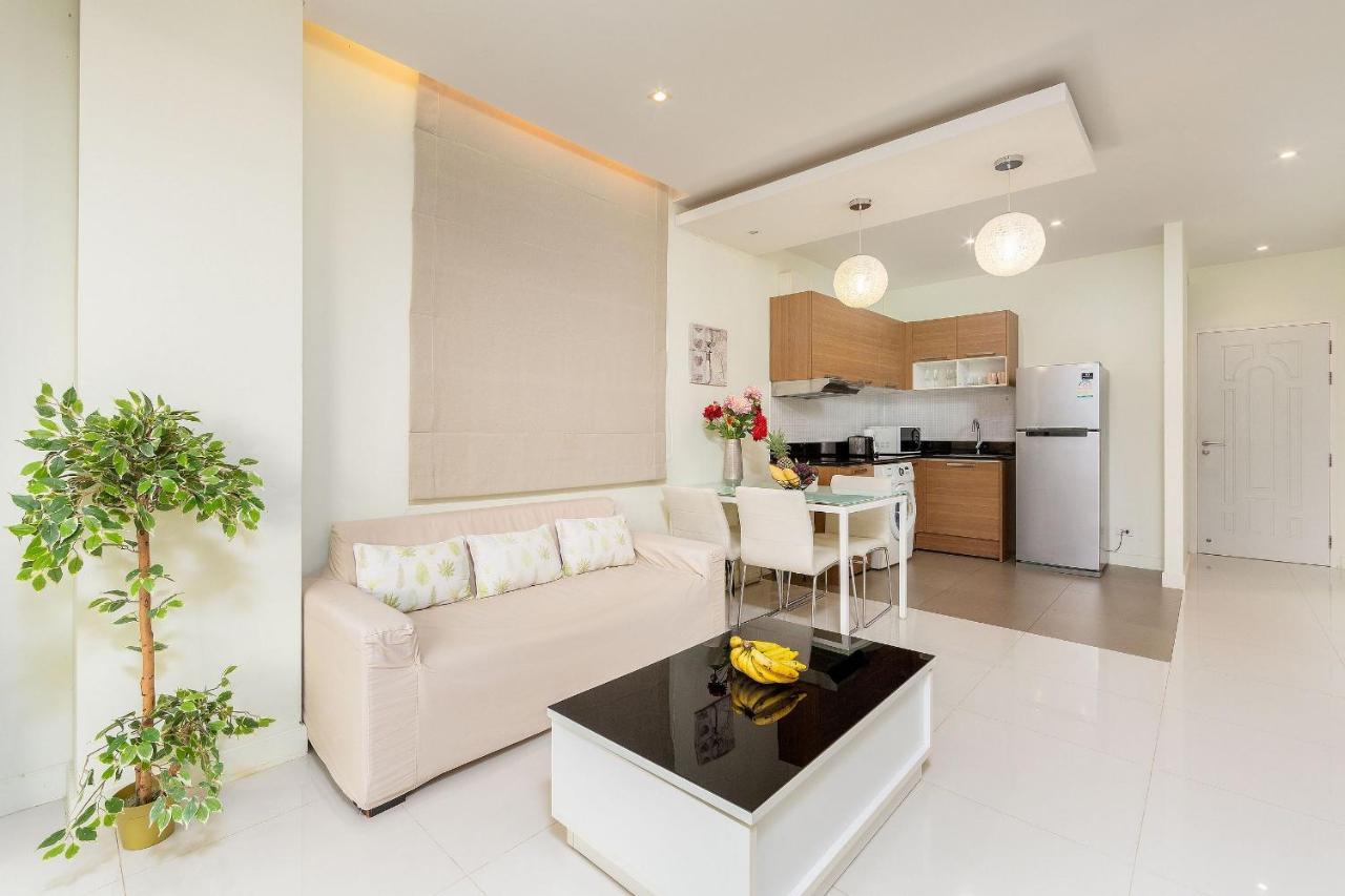 By Tropiclook Ferienhaus Nai Harn