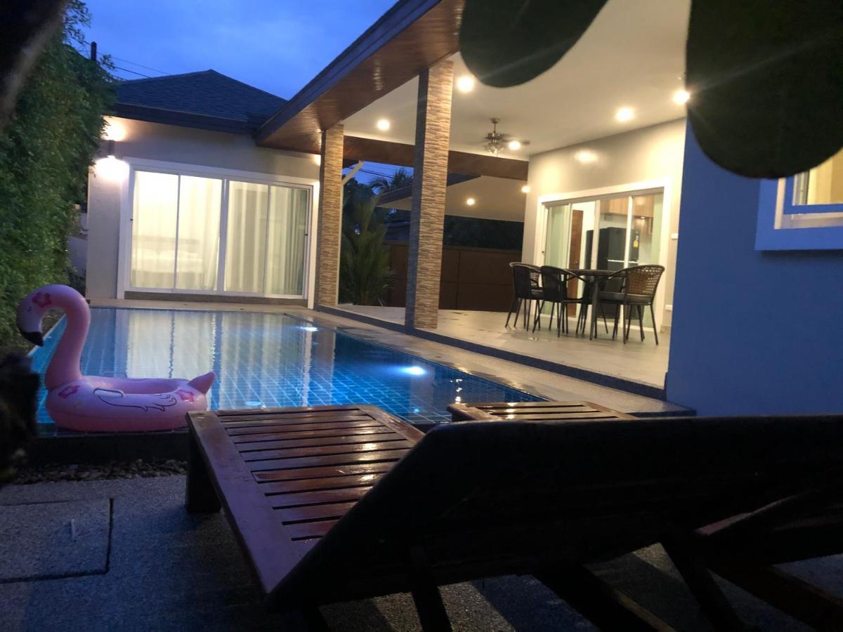 Phumiphat Private New Pool *