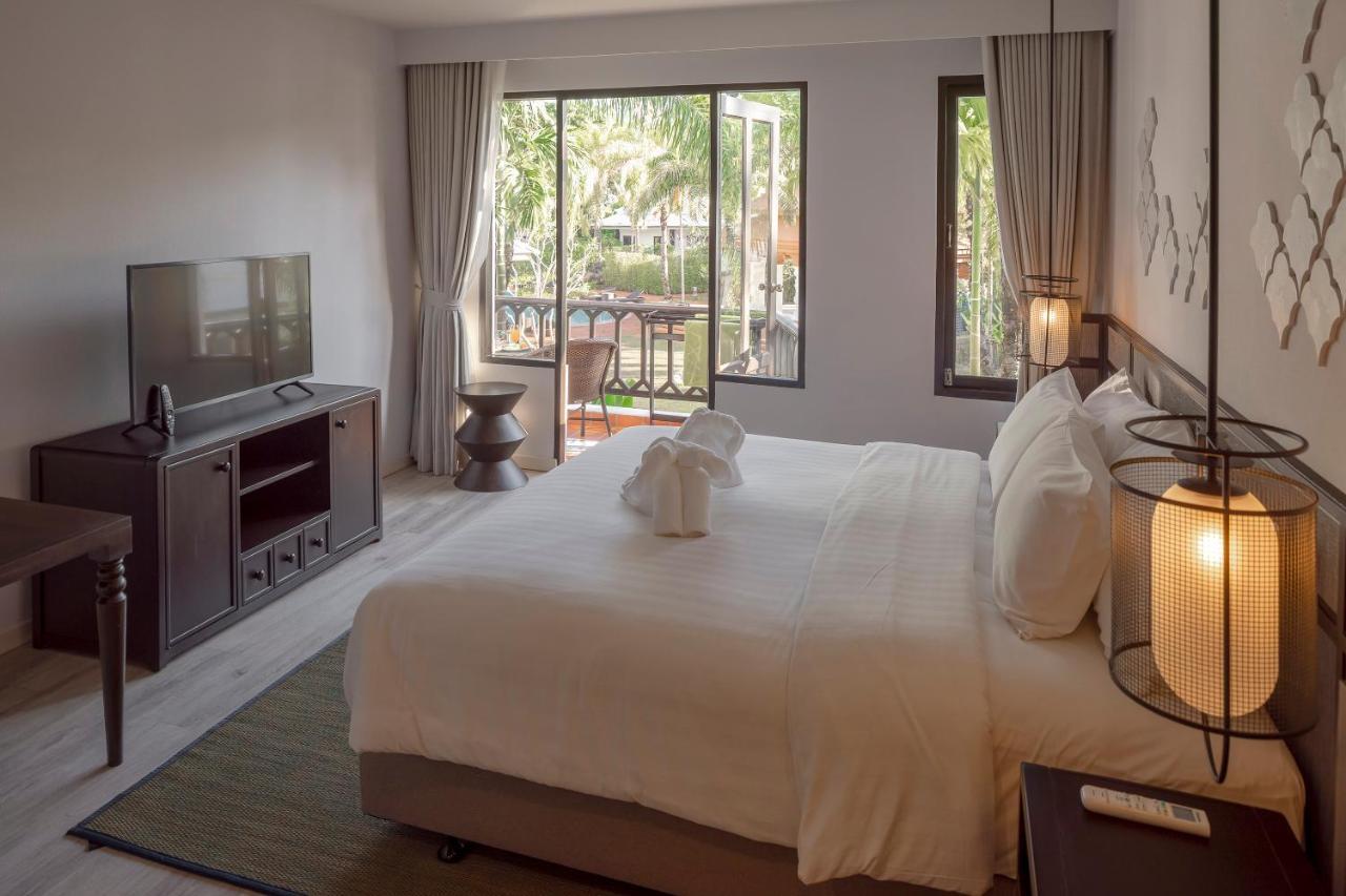 Resort The Pe La Resort, Phuket - Sha Extra 4*