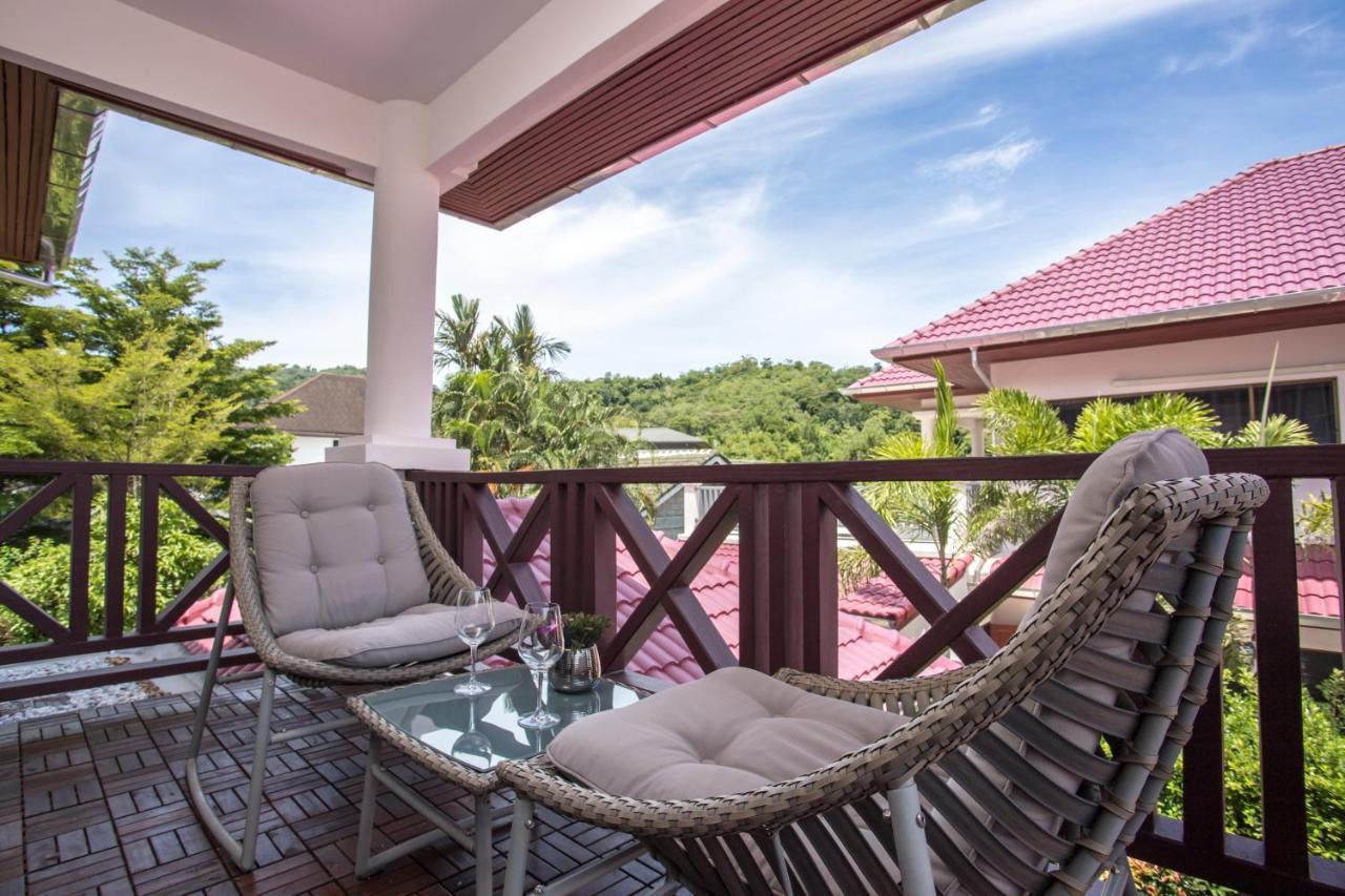 Villa Holidays - Oxygen Pool, Sauna, Billard, Gym! 2-storey Tropical Havana N