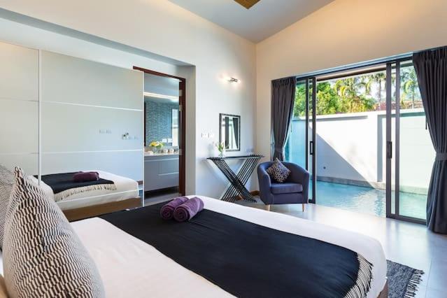 Crystal Two-bedroom Private Pool Pousada *
