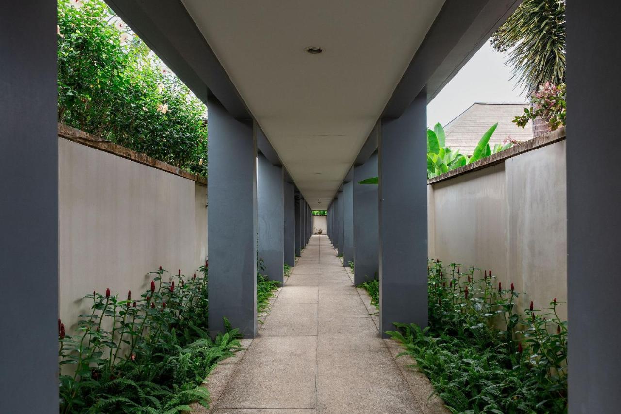 Buton | Private Pool | Kokyang Estate By Tropiclook | *