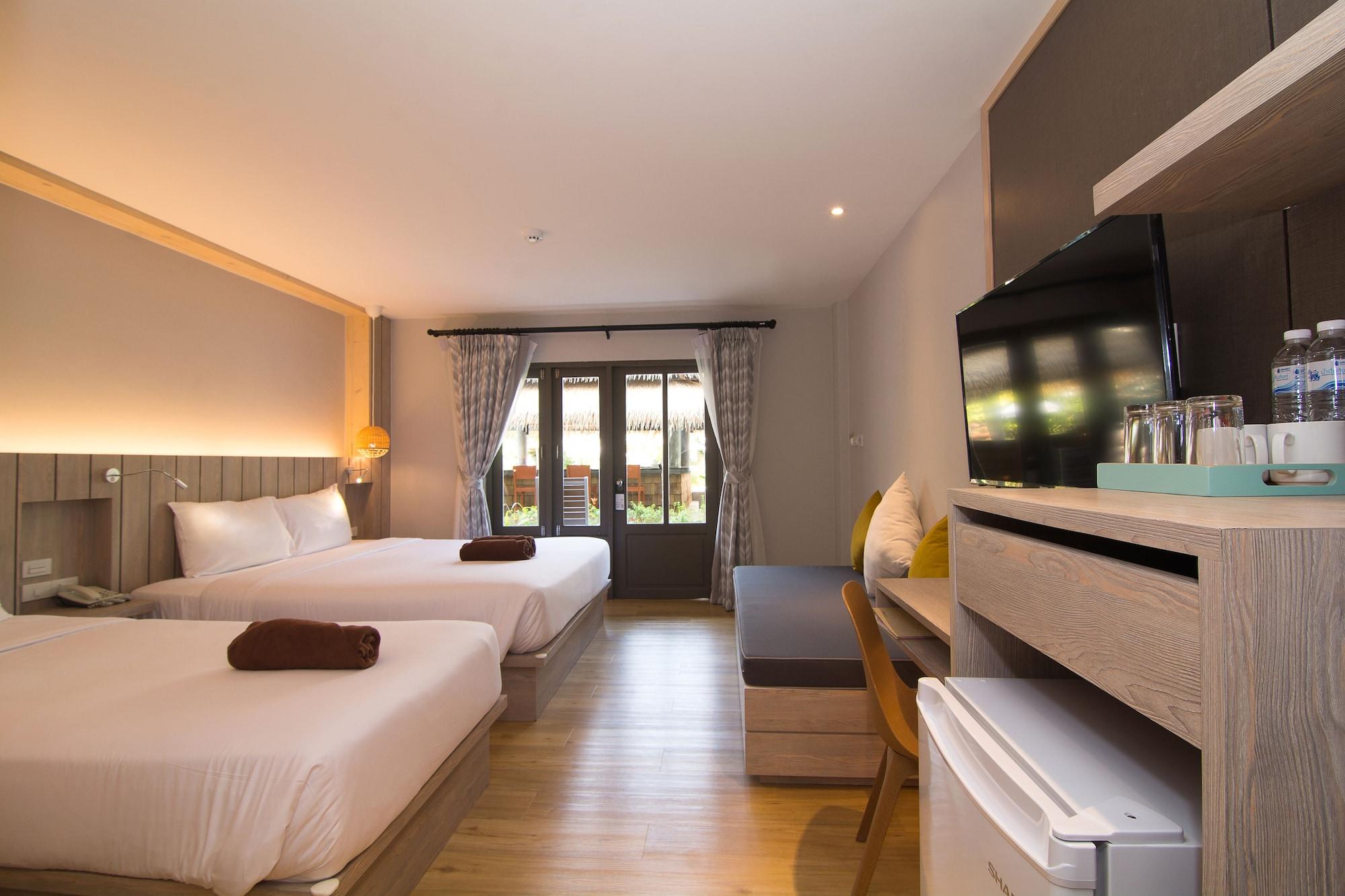 Hotel Baan Karon