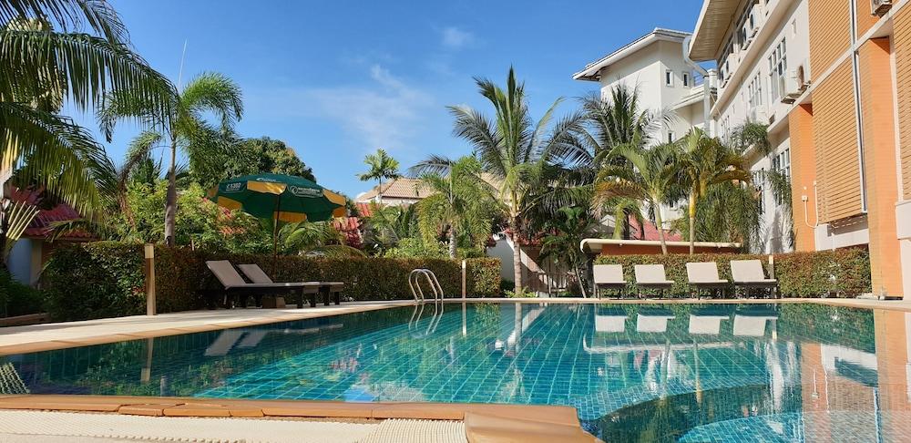 Resort Dome Sha