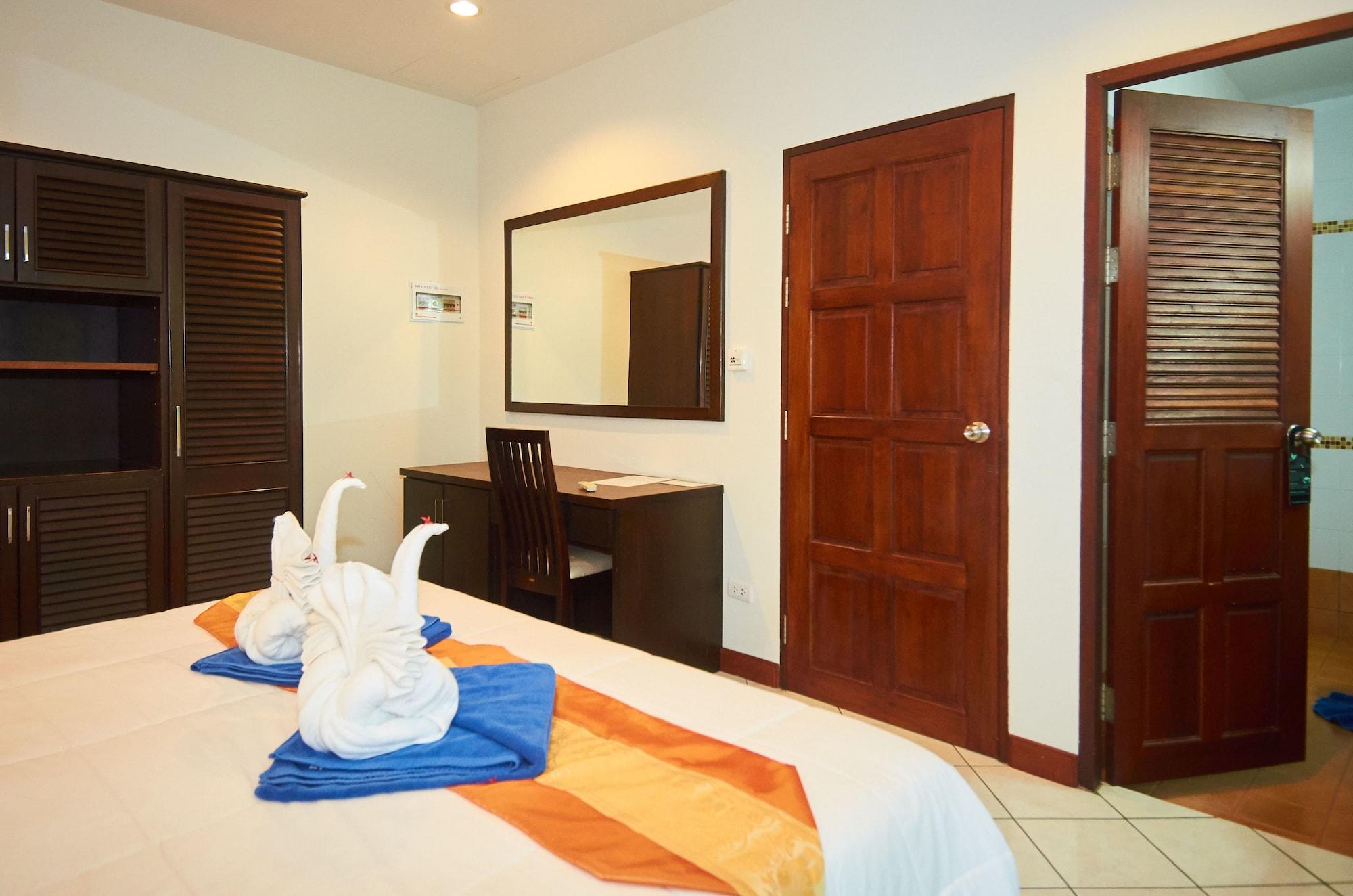 Hotel Phuket Riviera