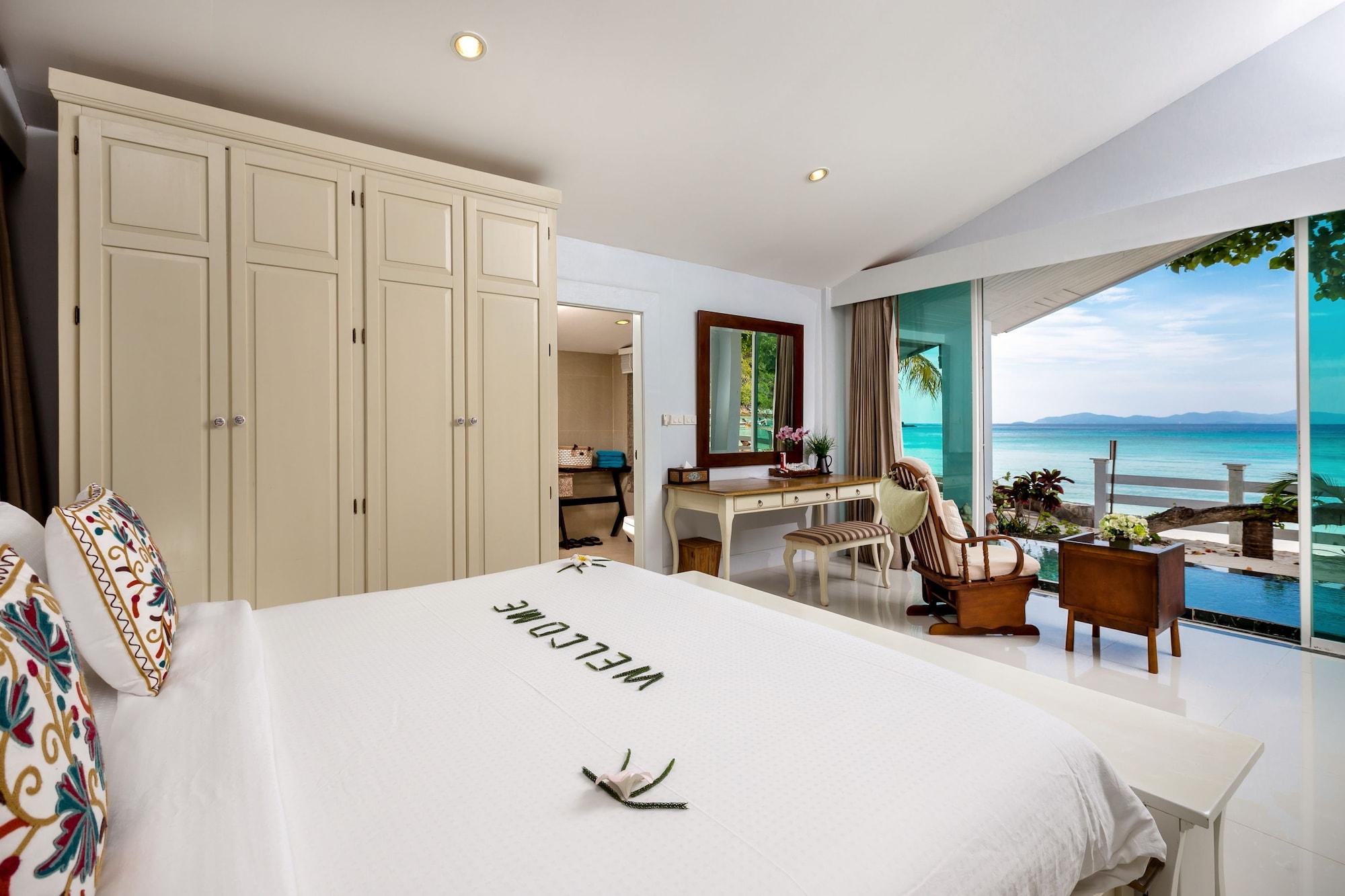 Racha Island Hotel 3*