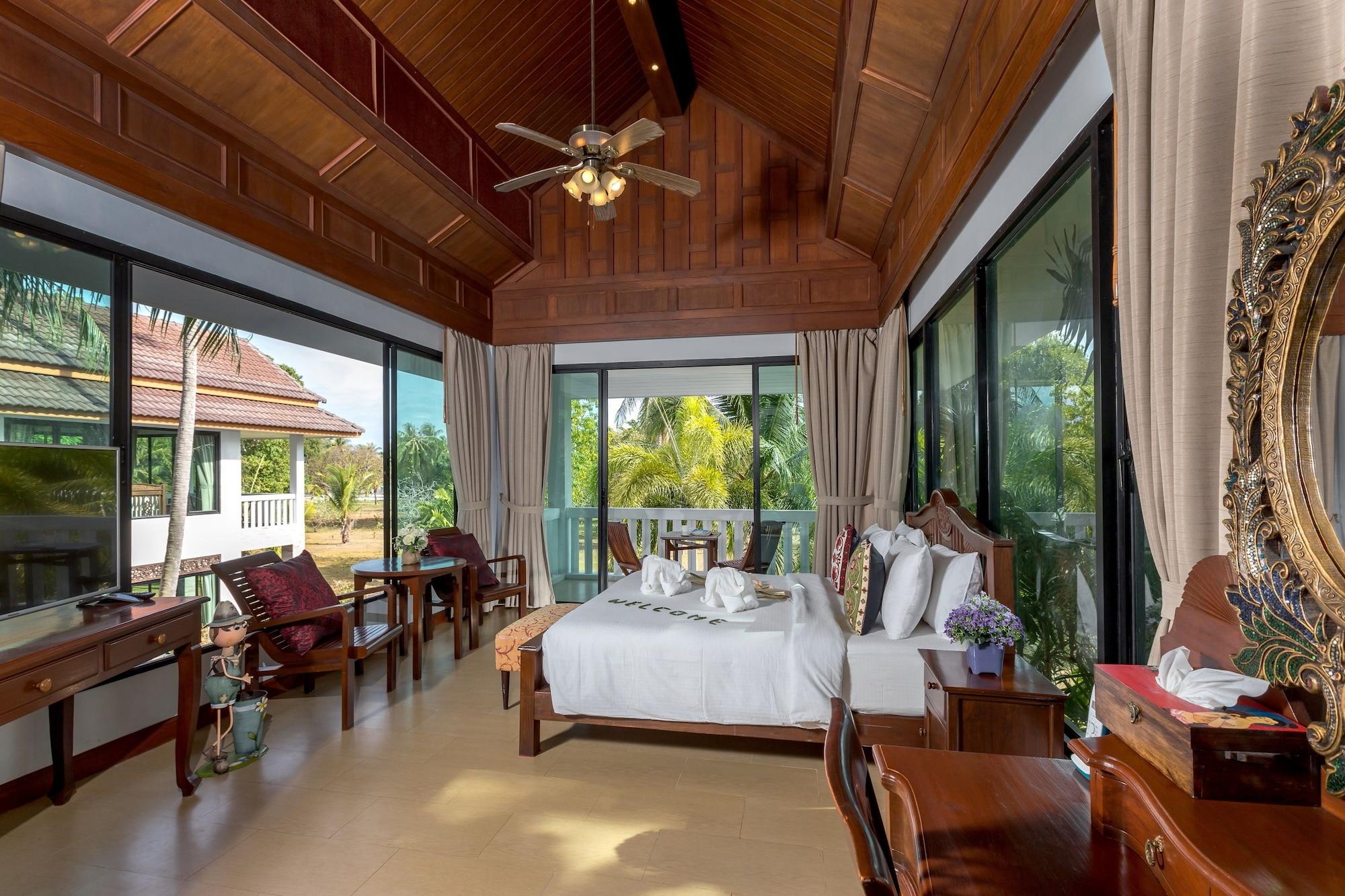 Racha Island 3*
