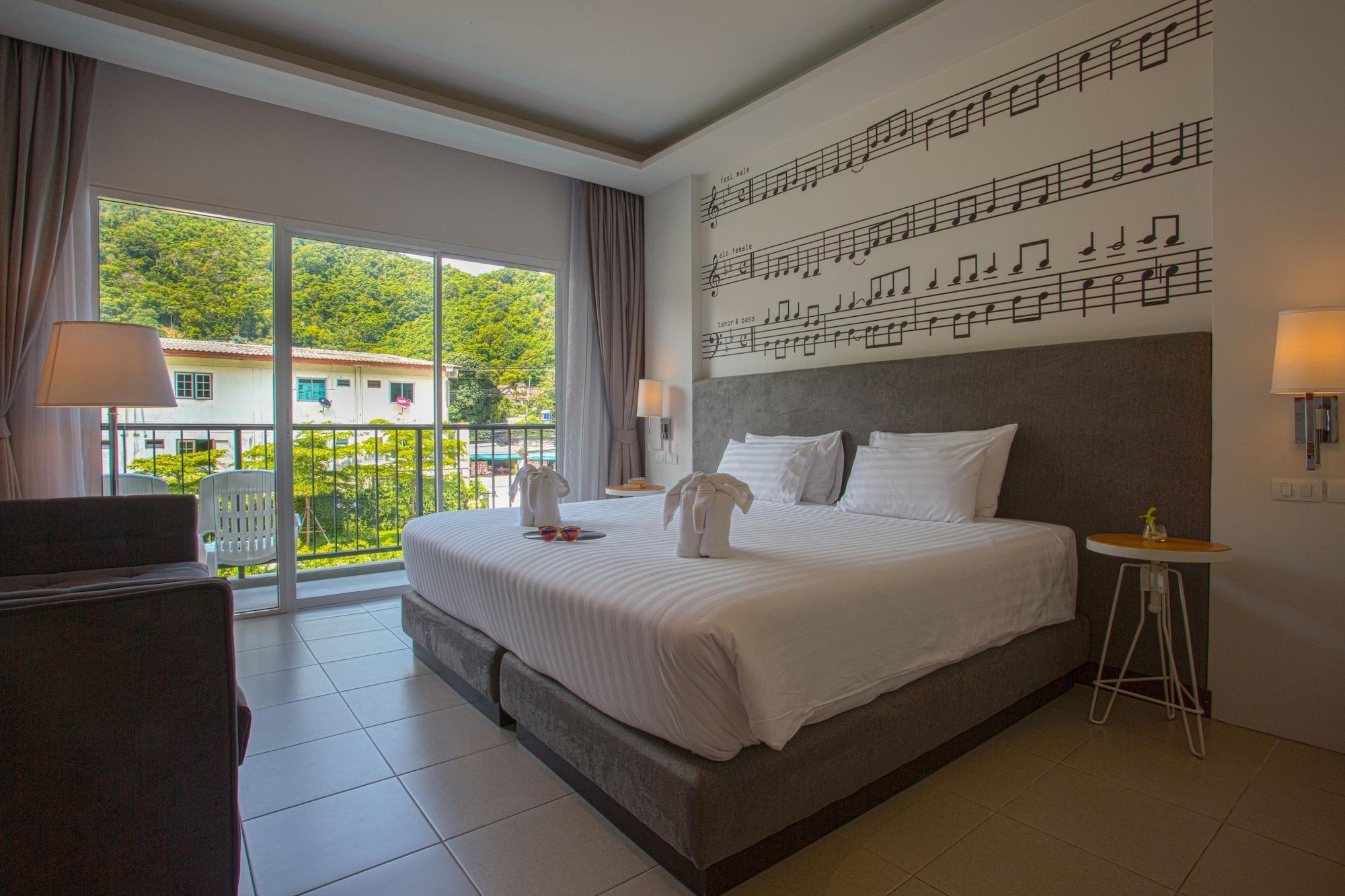 The Melody Phuket - Sha Extra Hotel