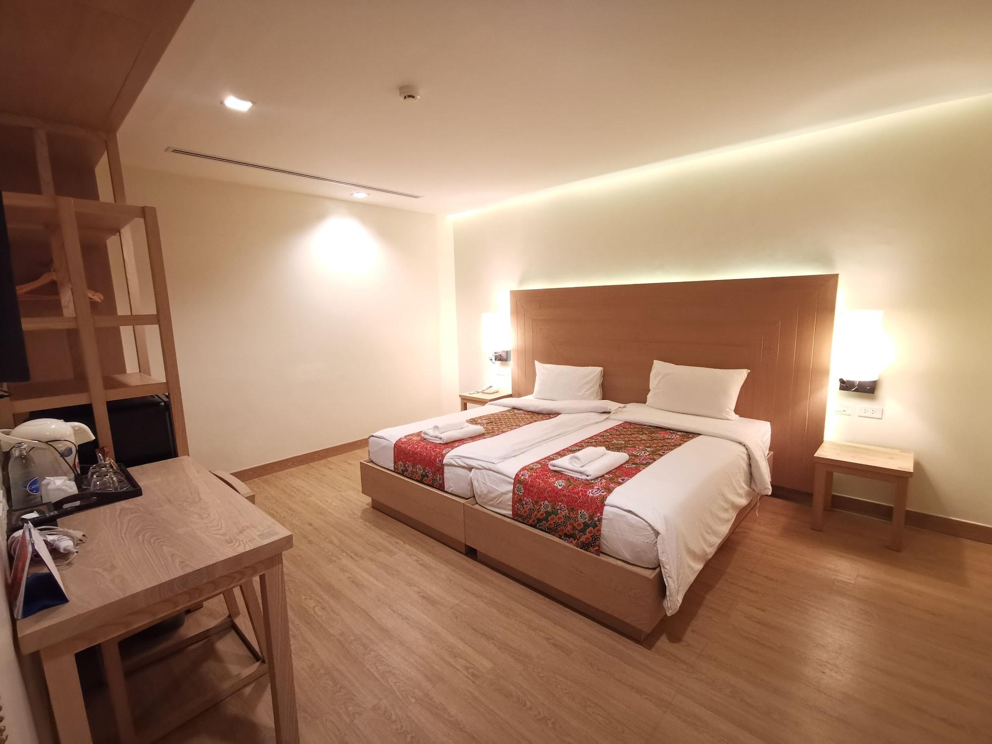 Baan Suwantawe Hotel 3*