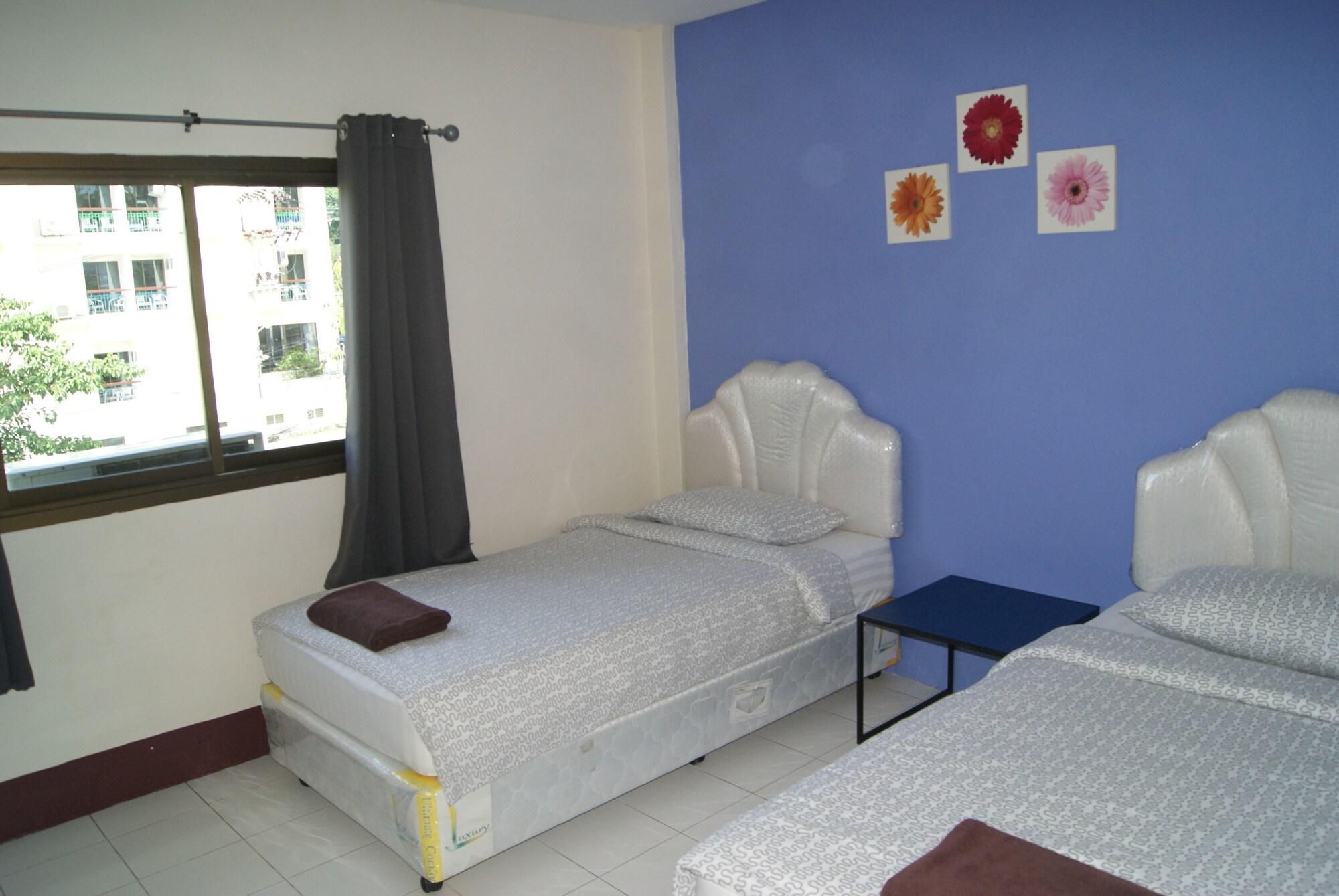 Rumah tetamu Pineapple Karon