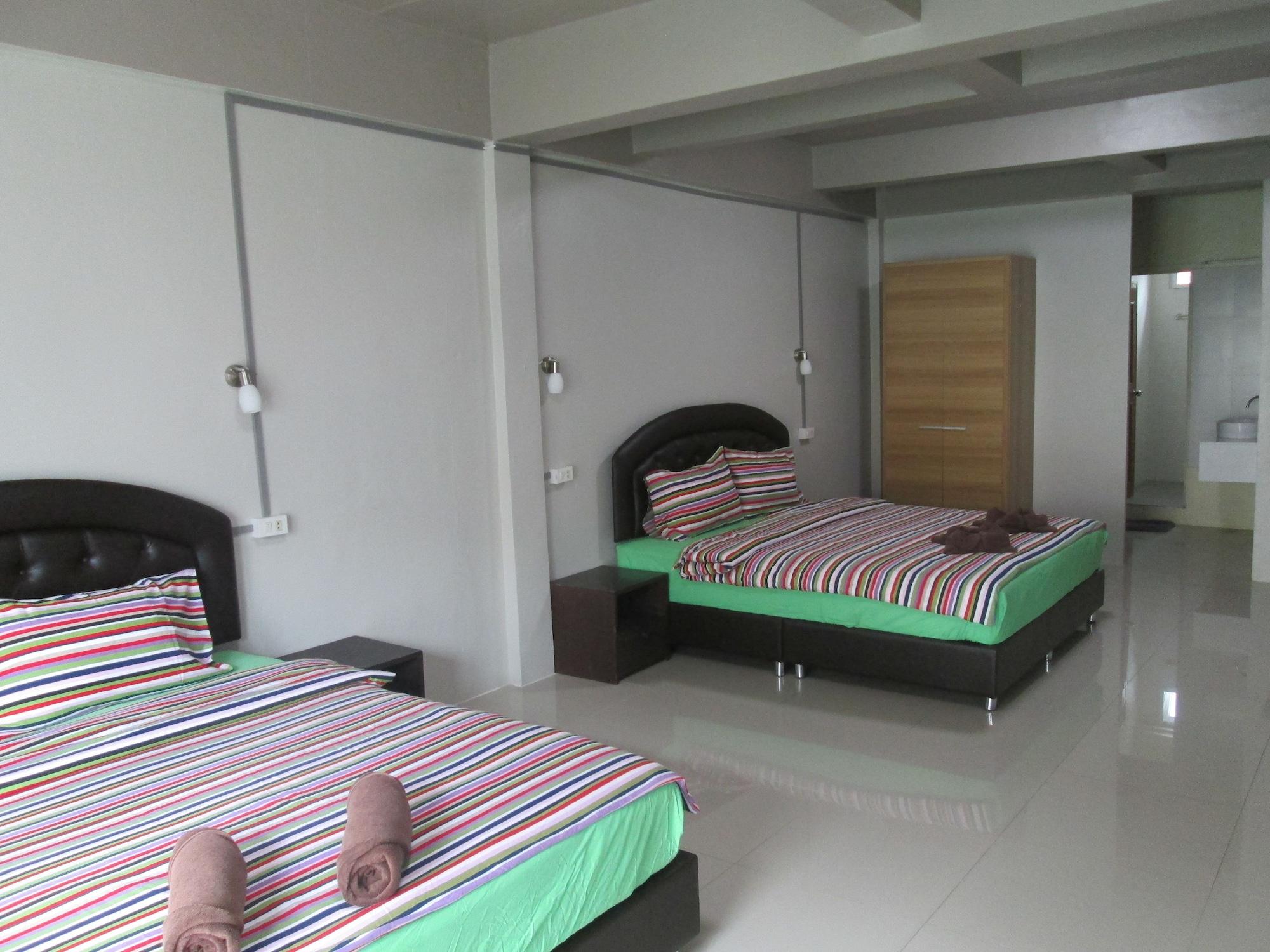 Rumah tetamu Pineapple Karon