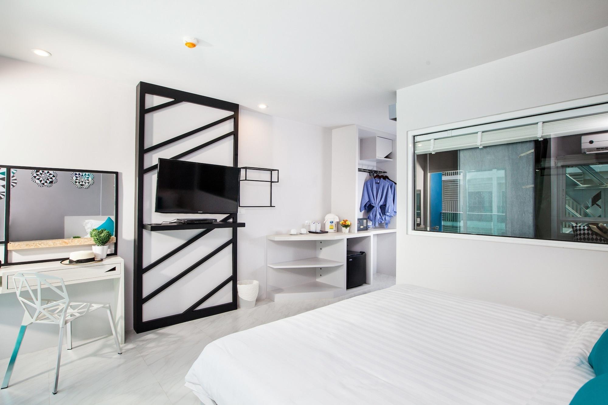 Hotel The Crib Patong - Sha Certified Phuket
