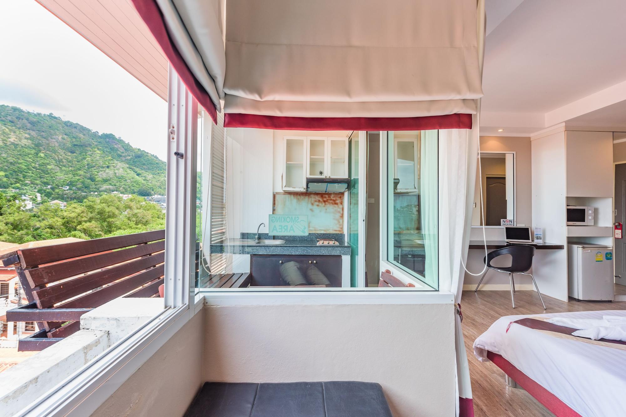 Phuket Hotel 3*