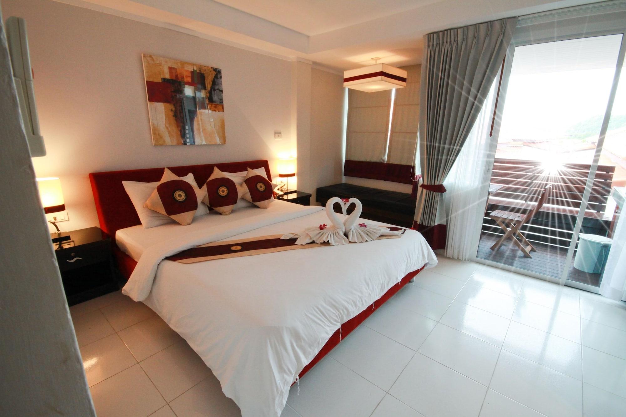 Phuket Hotel
