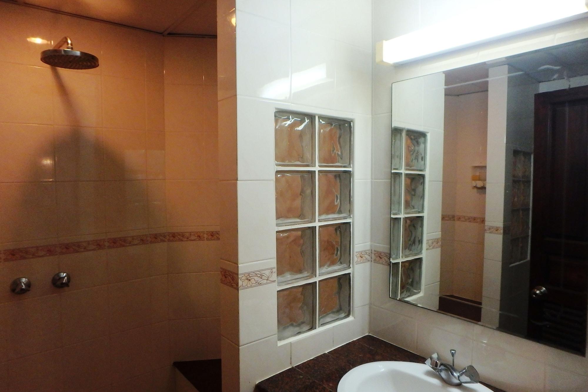 Inn Paradise Karon