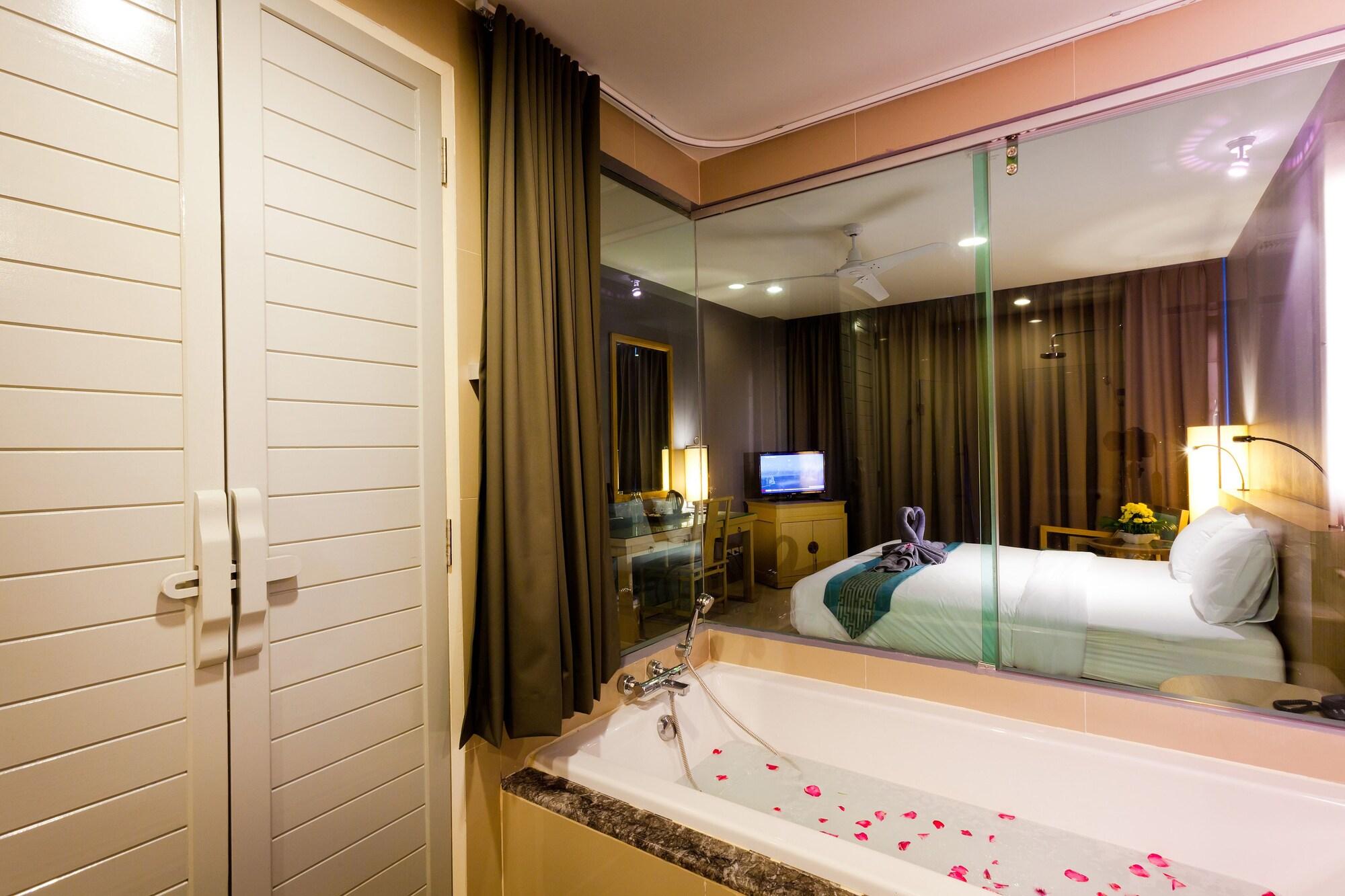 Ramaburin - Sha Extra Resort Patong