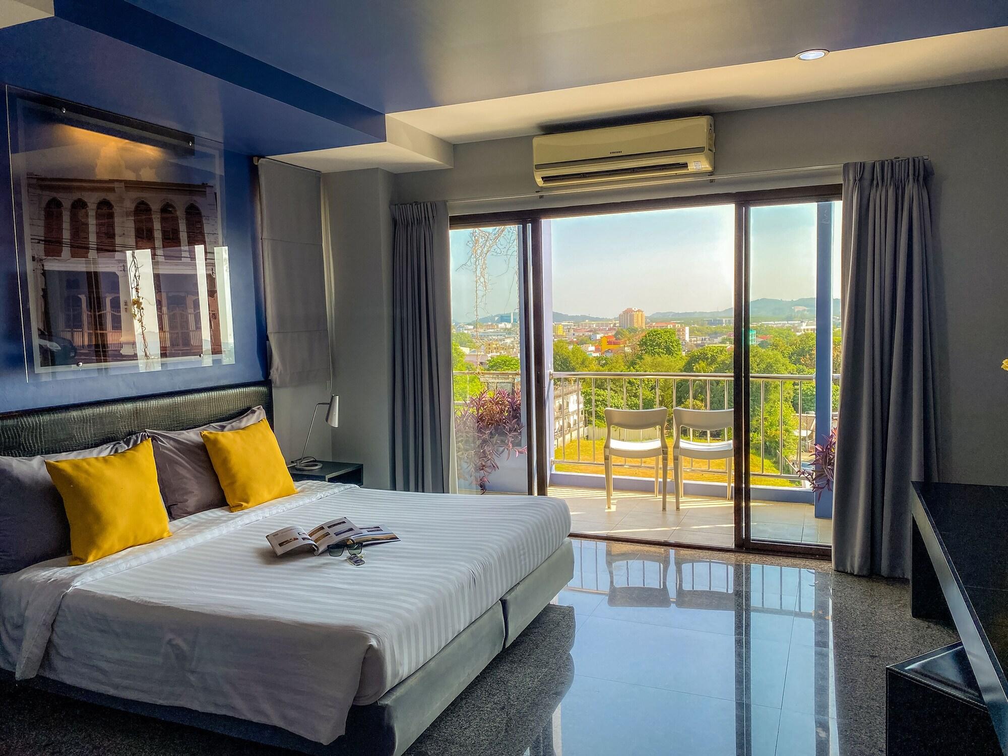 Sino - Sha * Phuket
