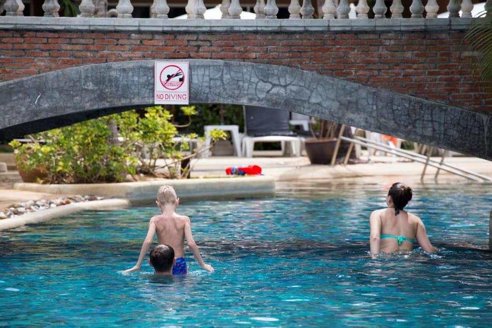 Resort Phuket Orchid And Spa Karon