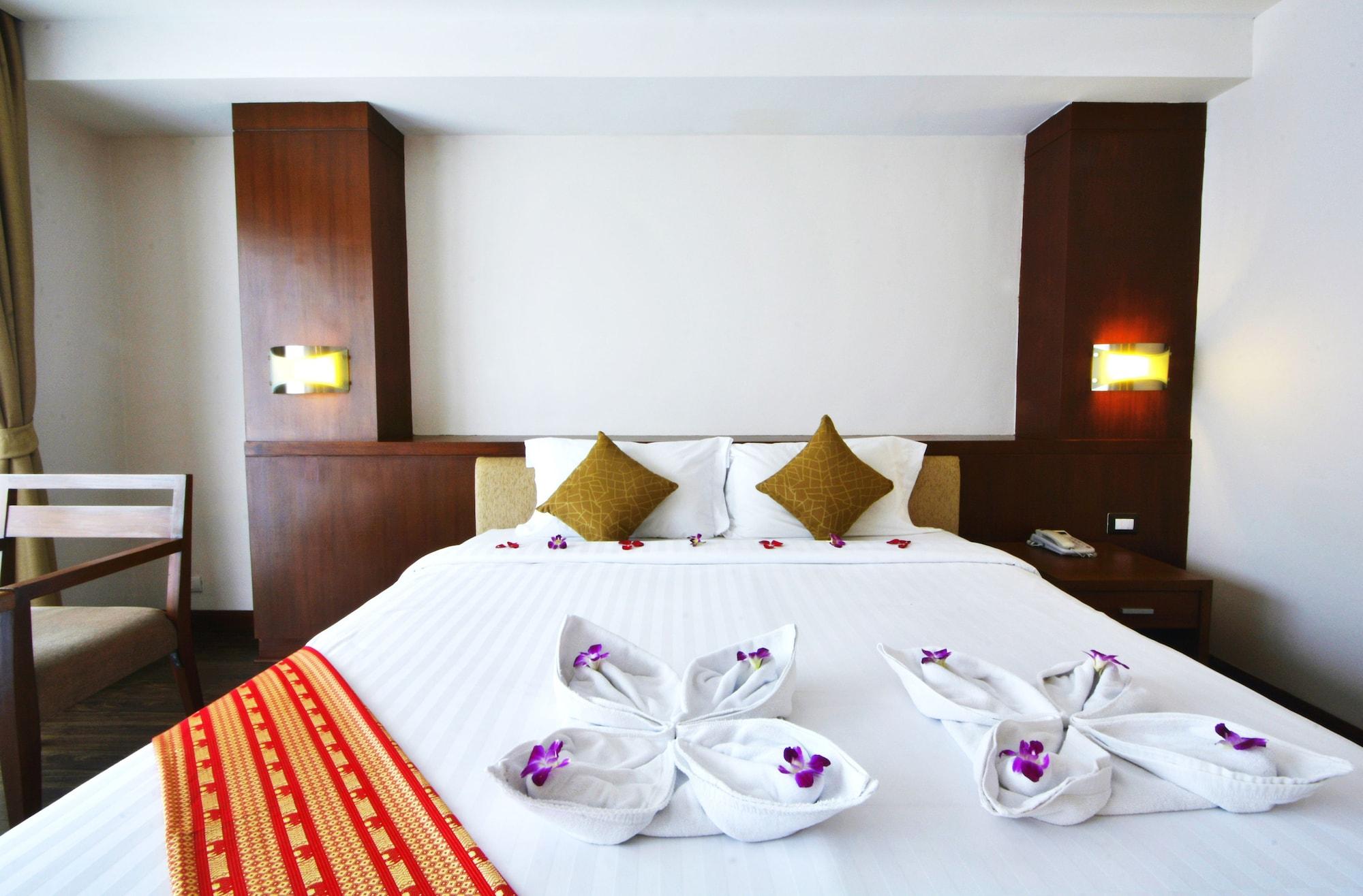 Palace - Sha Extra Patong