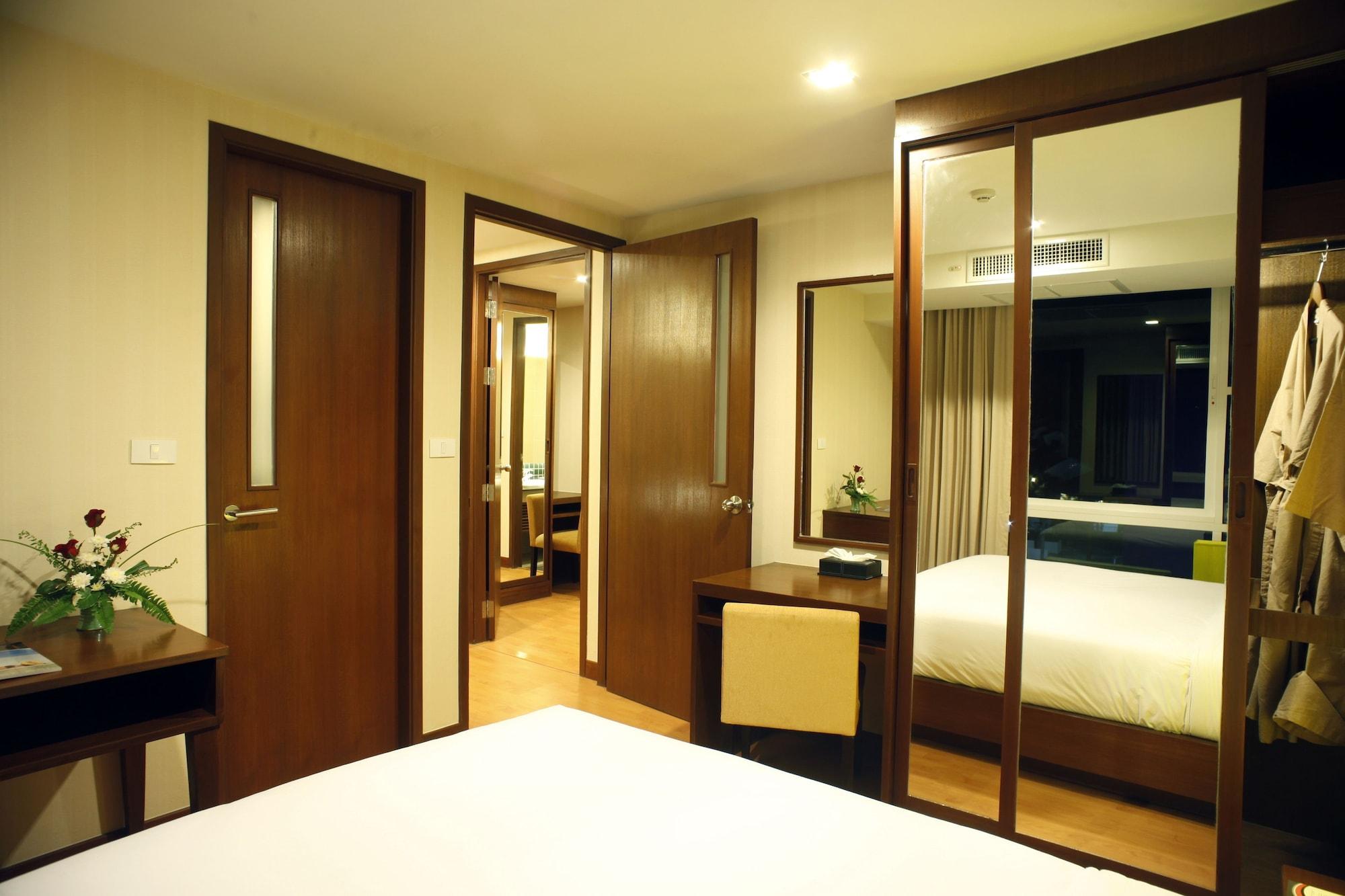 The Kris Hotel Patong