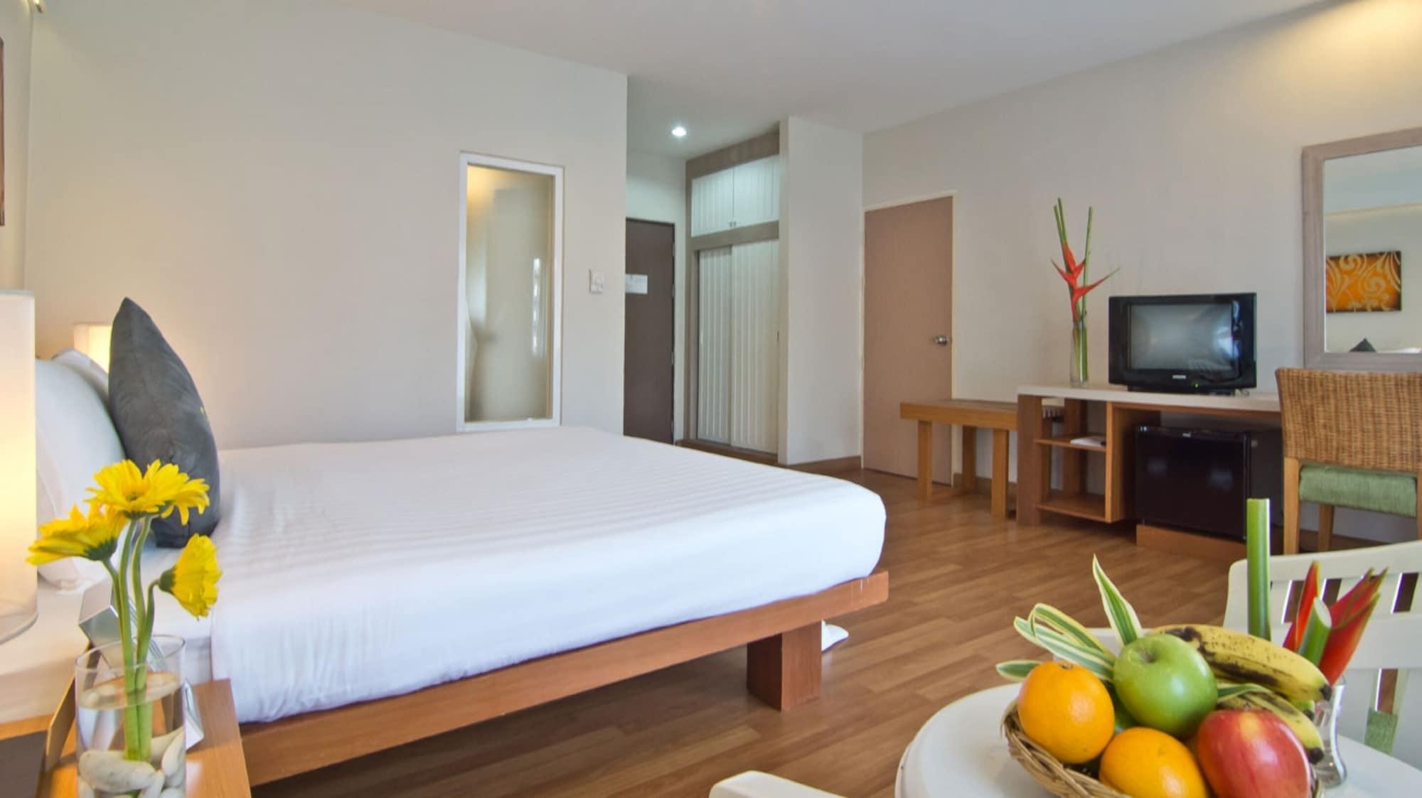 Palmyra Phuket - Sha Extra Resort