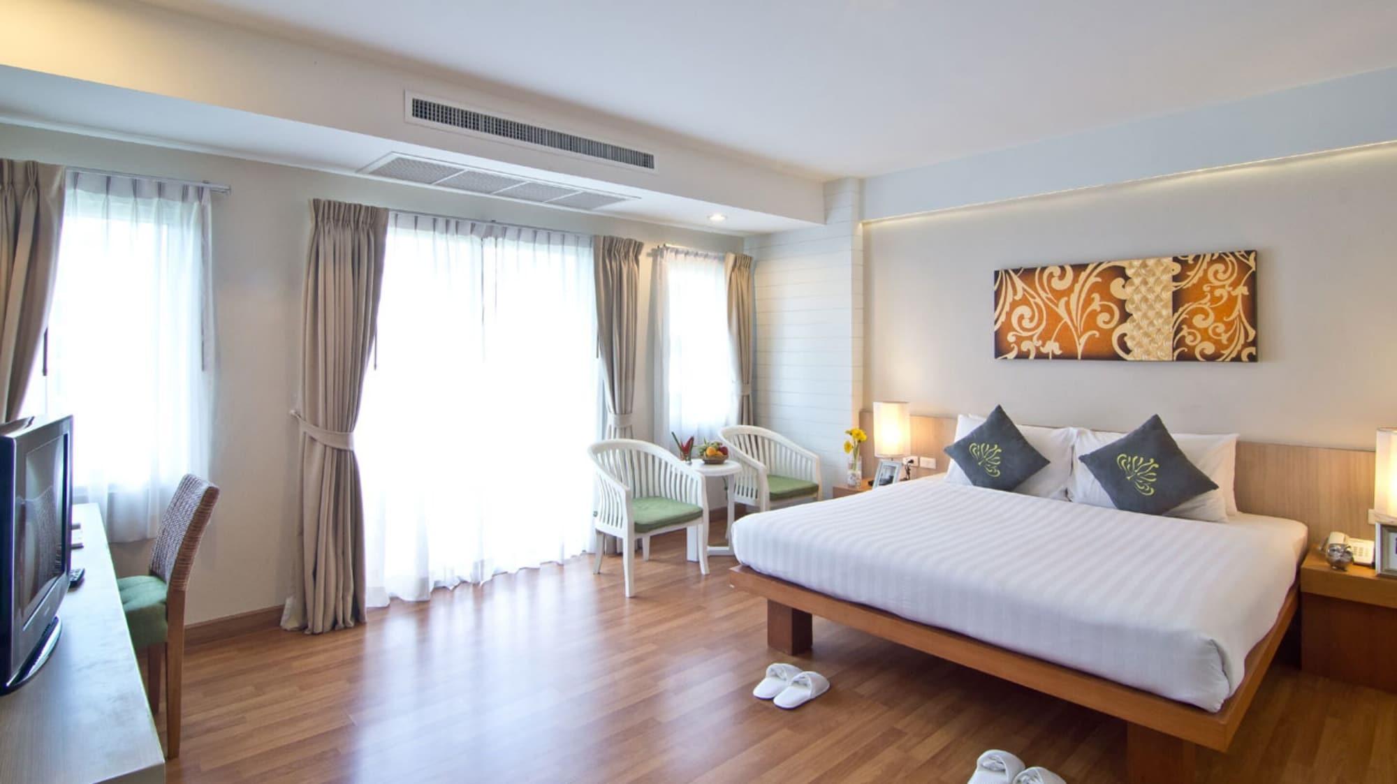 Palmyra Phuket - Sha Extra Resort 4*