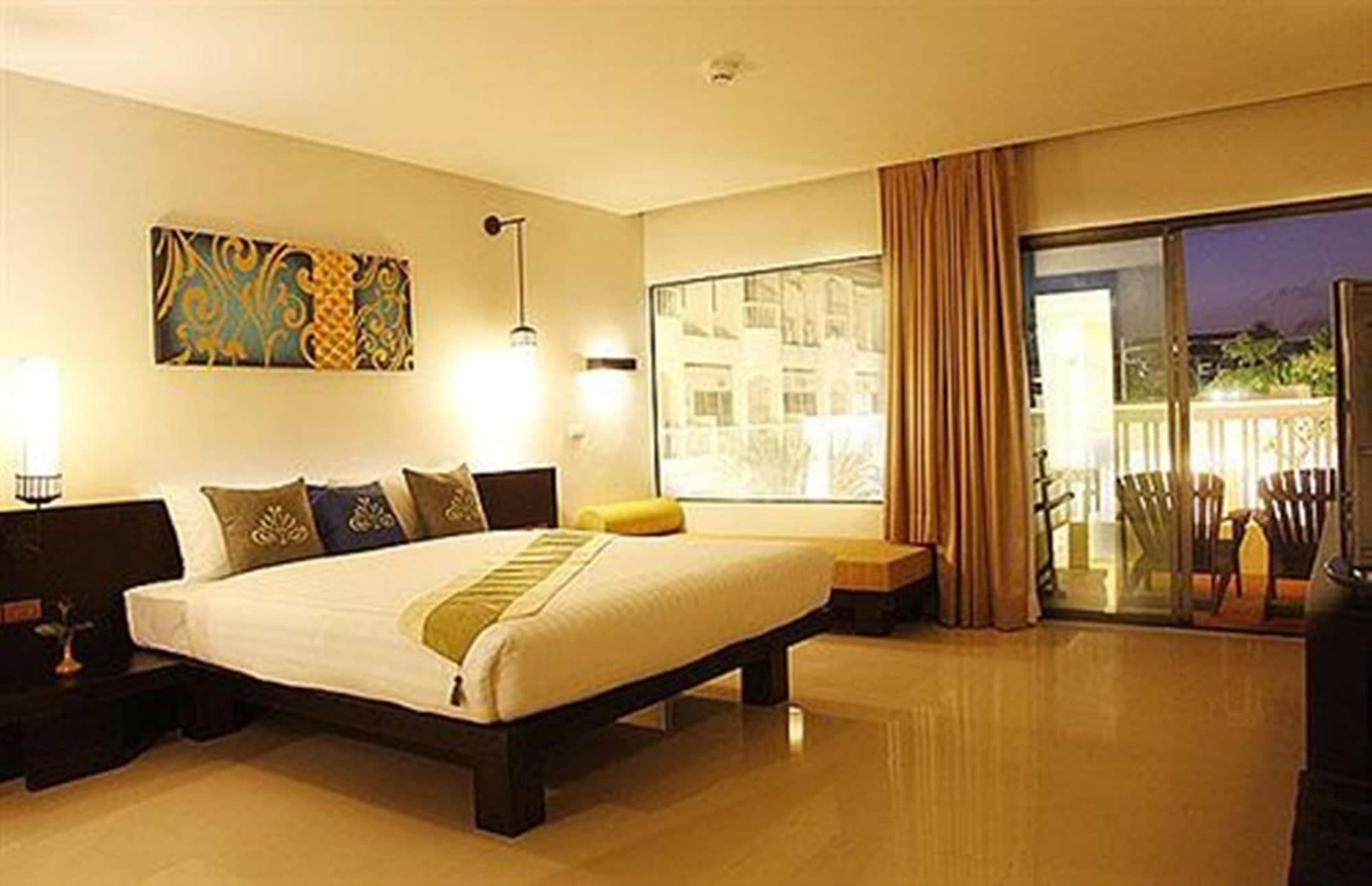 Palmyra Phuket - Sha Extra Patong