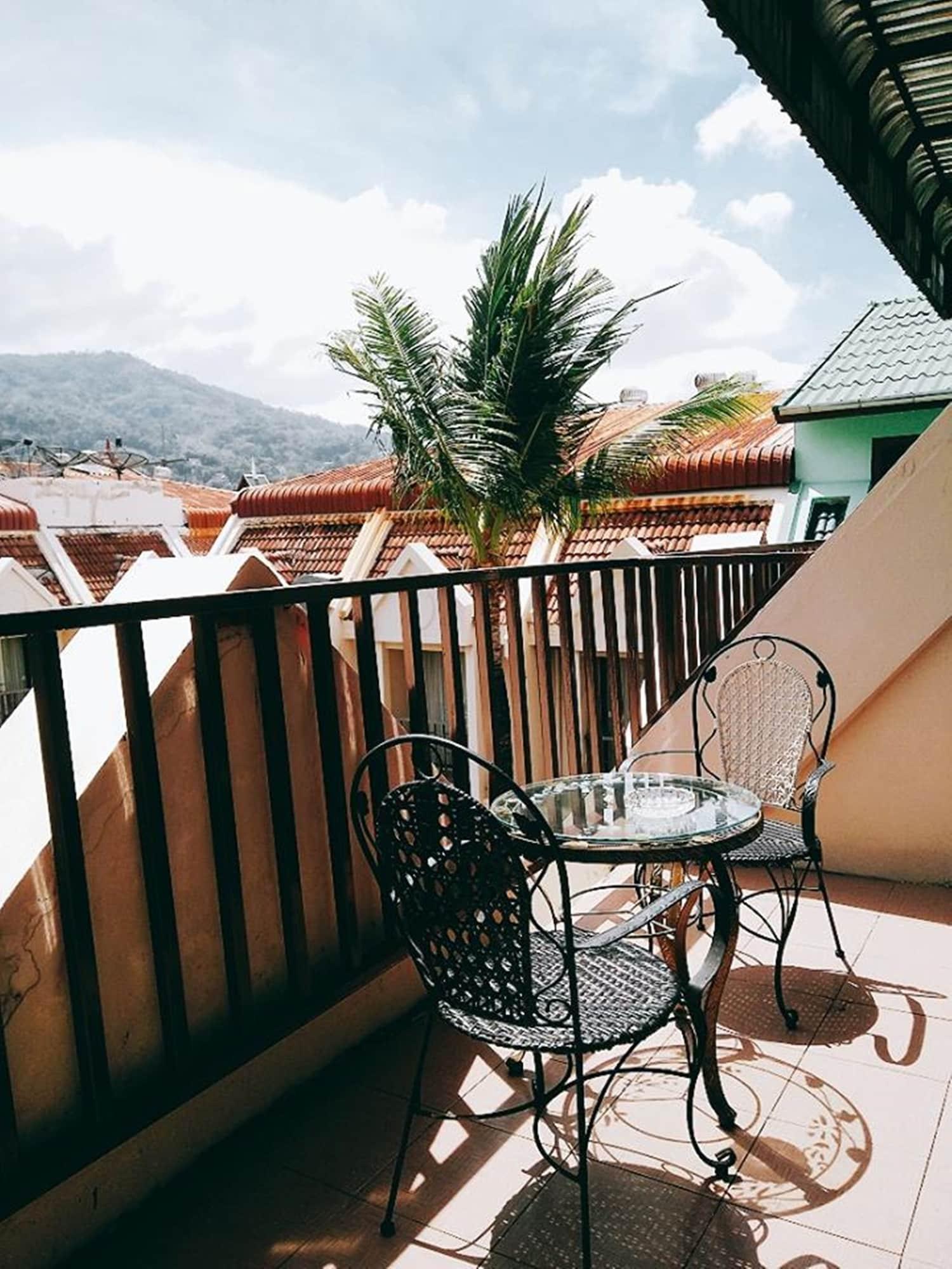 Boomerang Hostel