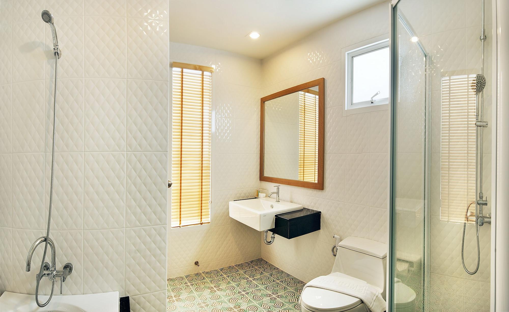 Ratana Rassada, Town- Sha Extra Aparthotel