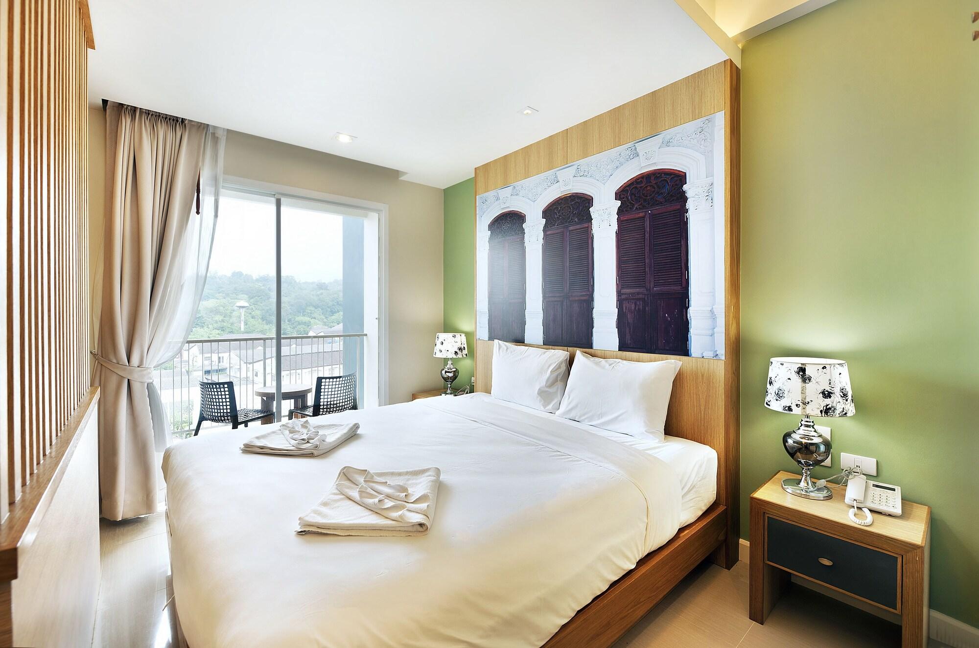 Ratana Rassada, Town- Sha Extra Phuket