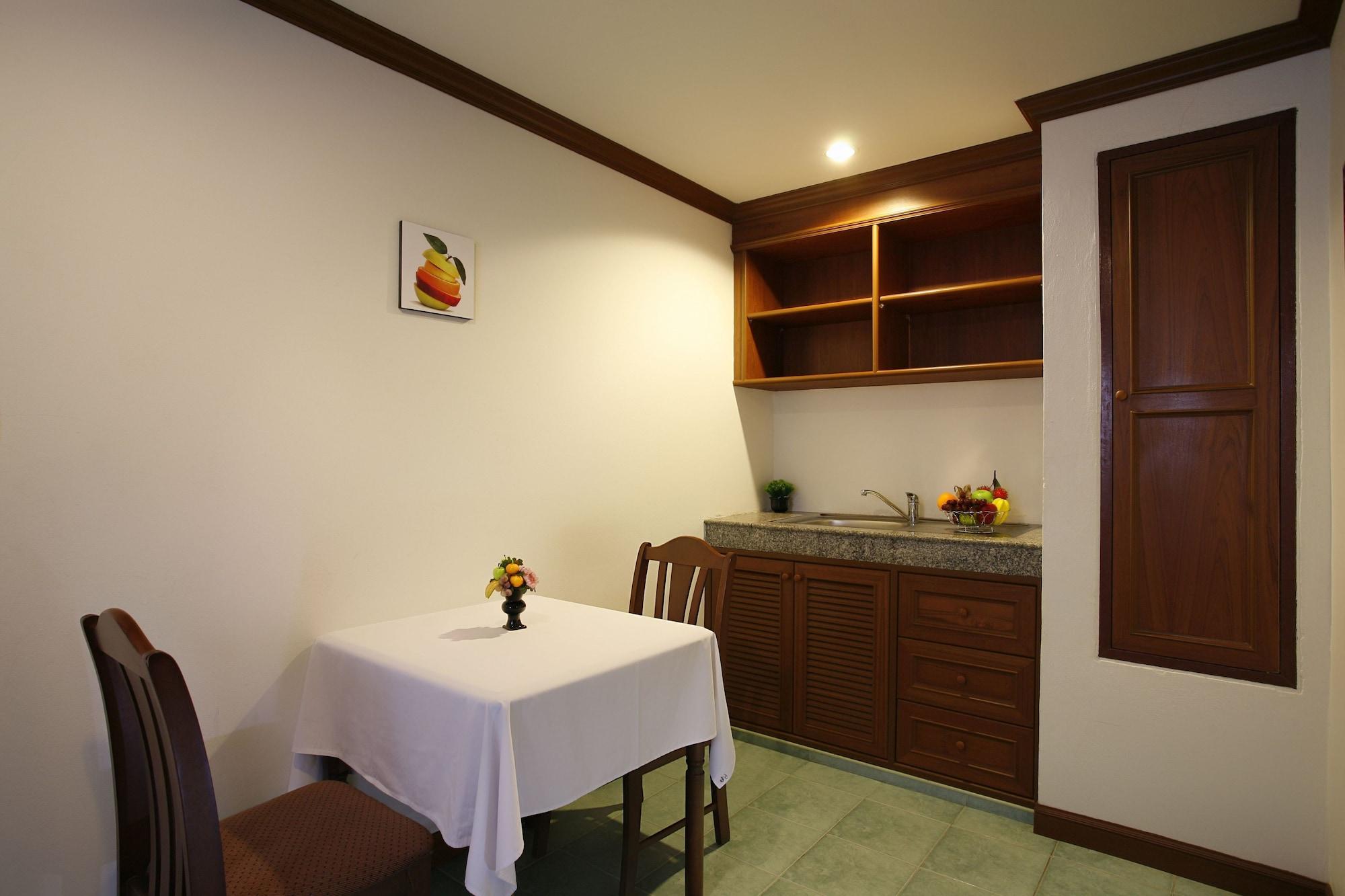 Jiraporn Hill Hotel