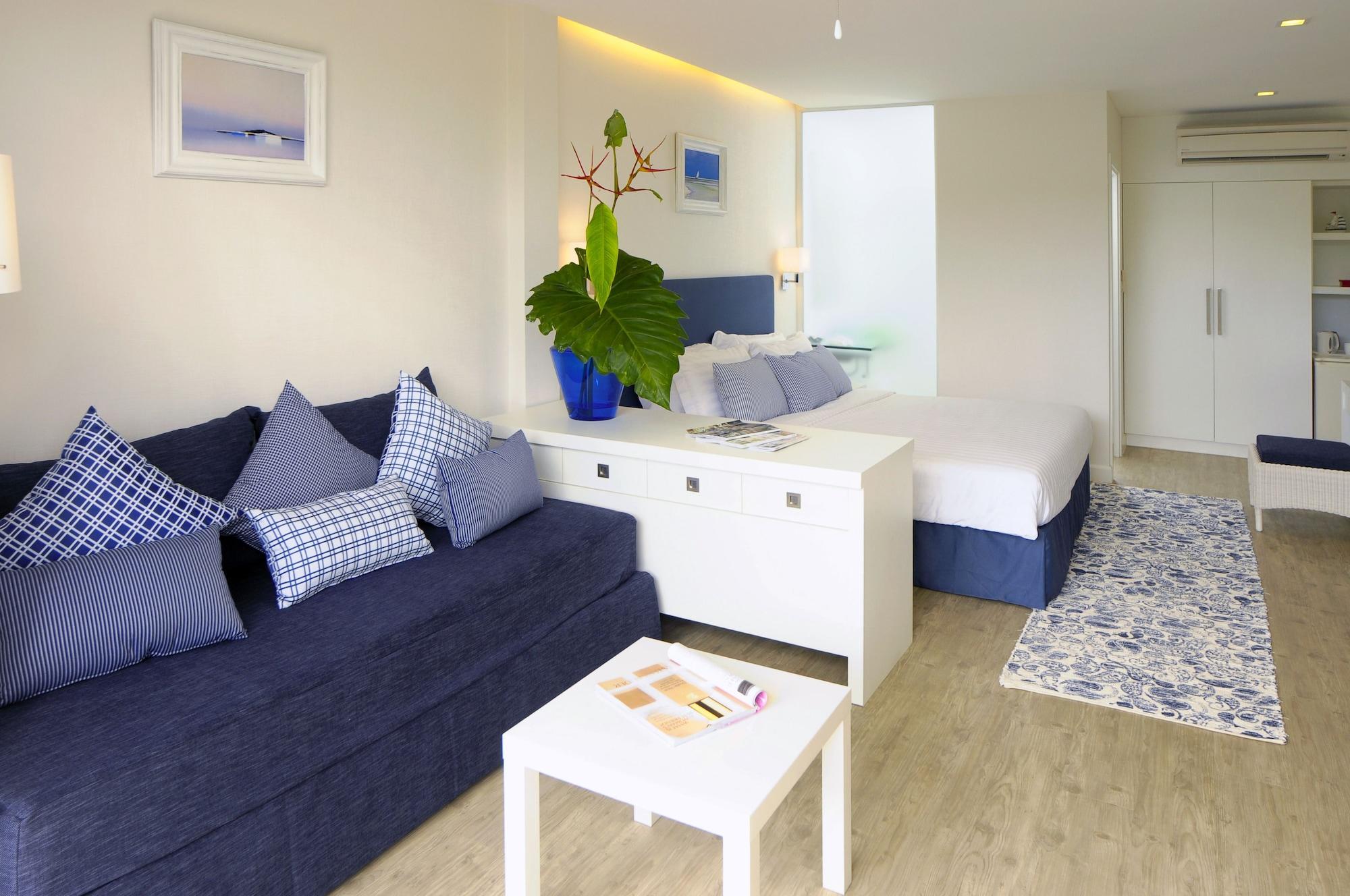 Hotel Phuket Boat Quay 4*