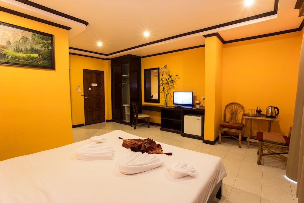 Grand Orchid Herberg 2*