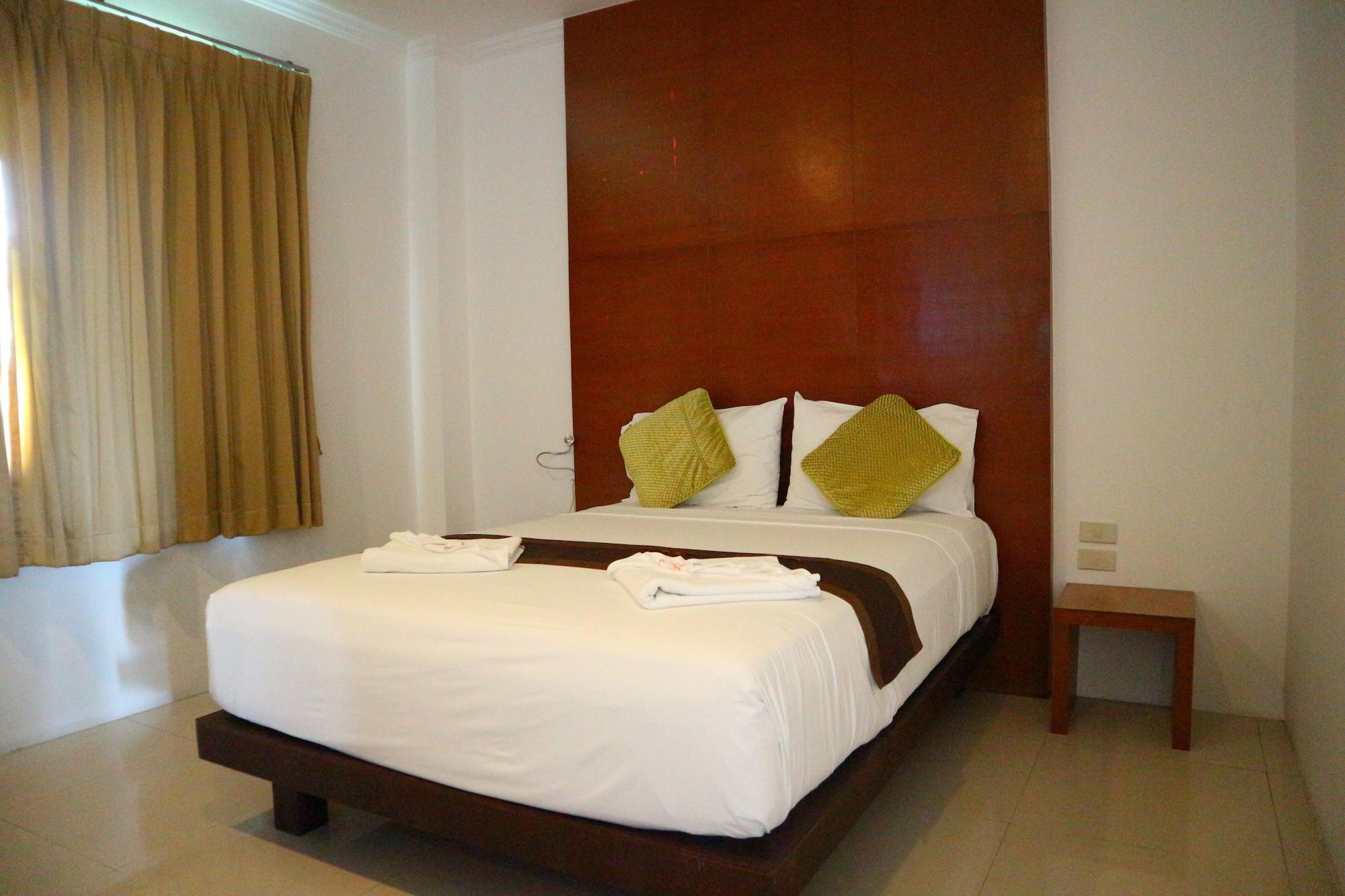 Hotel Sukcheewa Phuket Patong