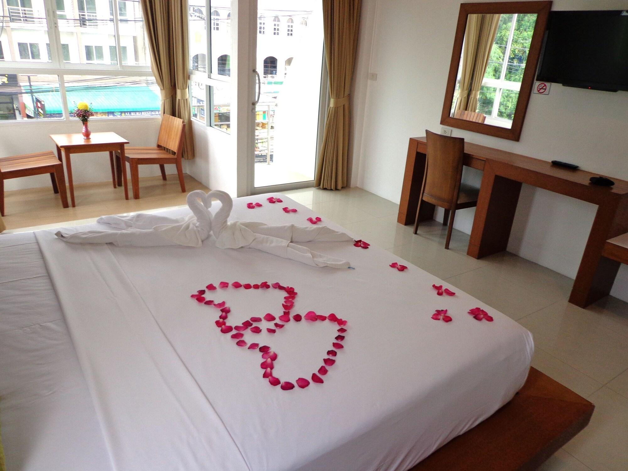 Hotel Sukcheewa Phuket