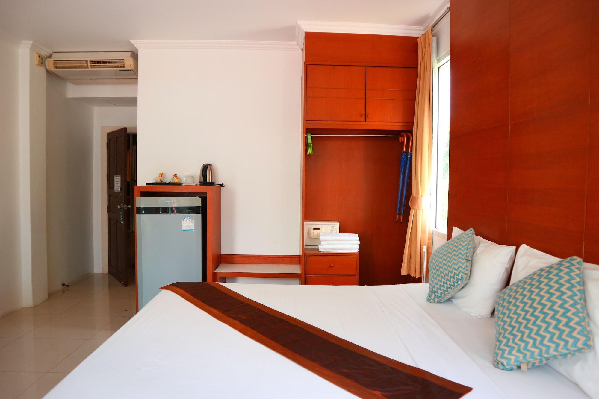 Hotel Sukcheewa Phuket Patong