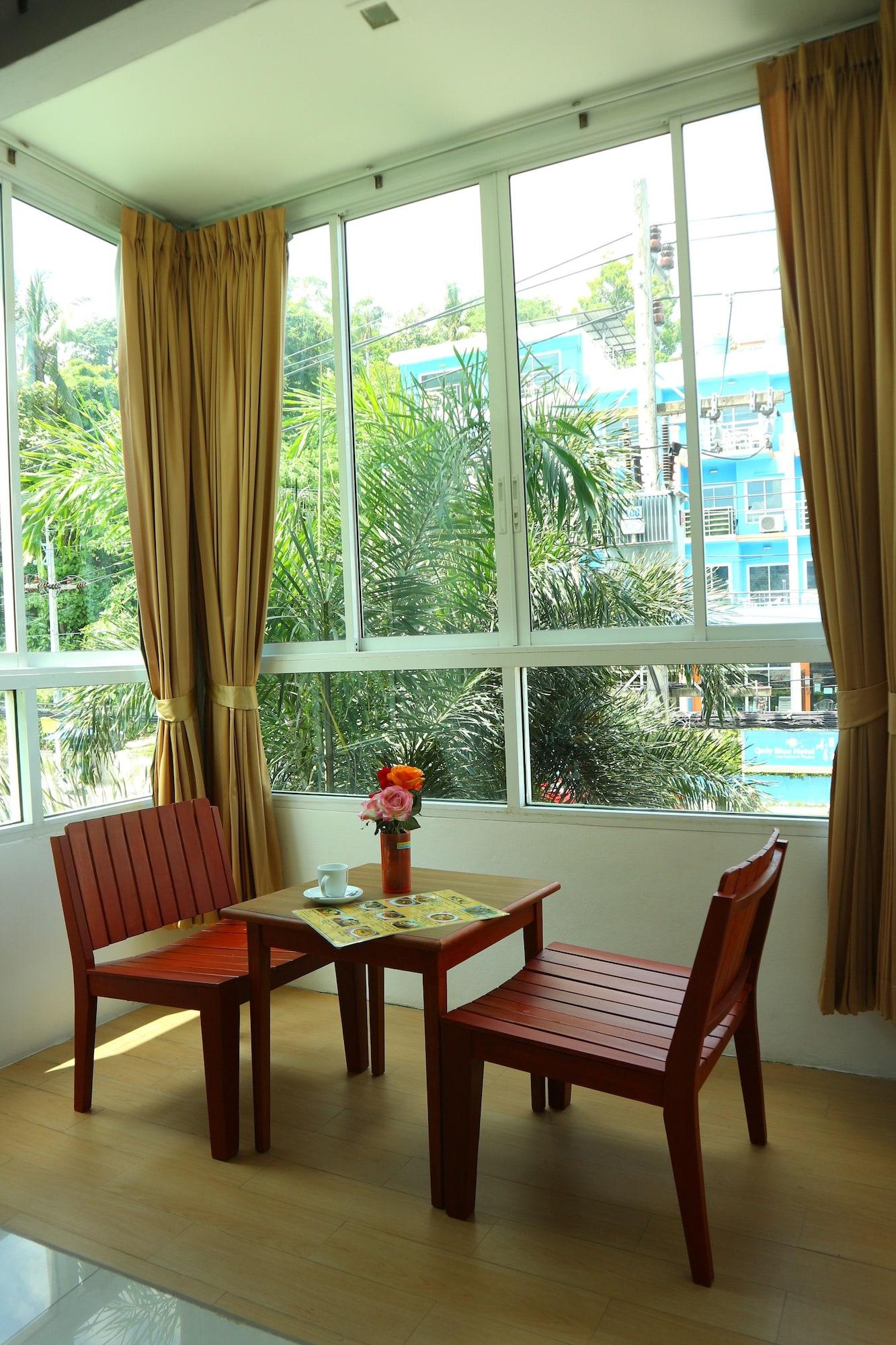 Sukcheewa Phuket Patong
