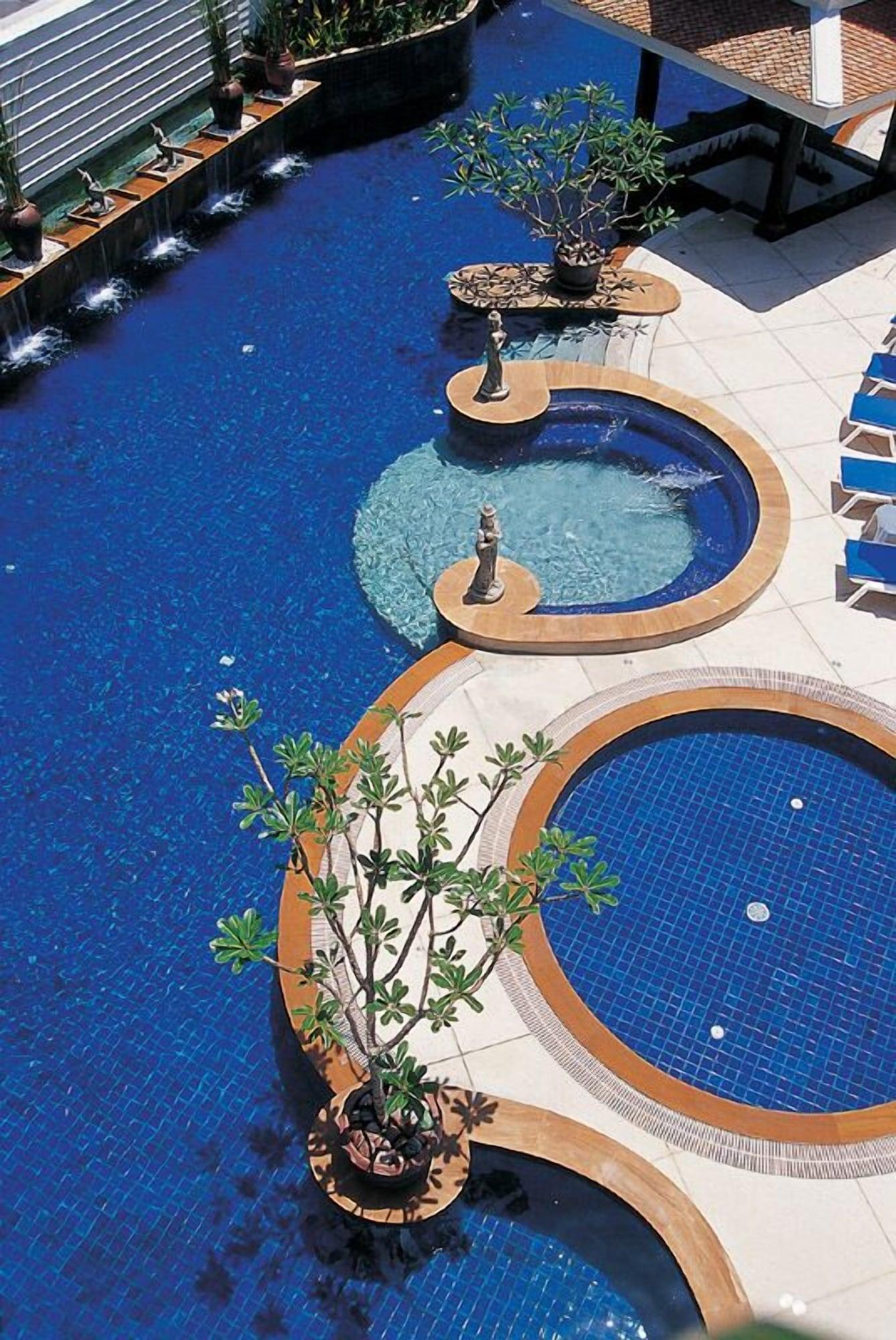 Poolside Sha Extra