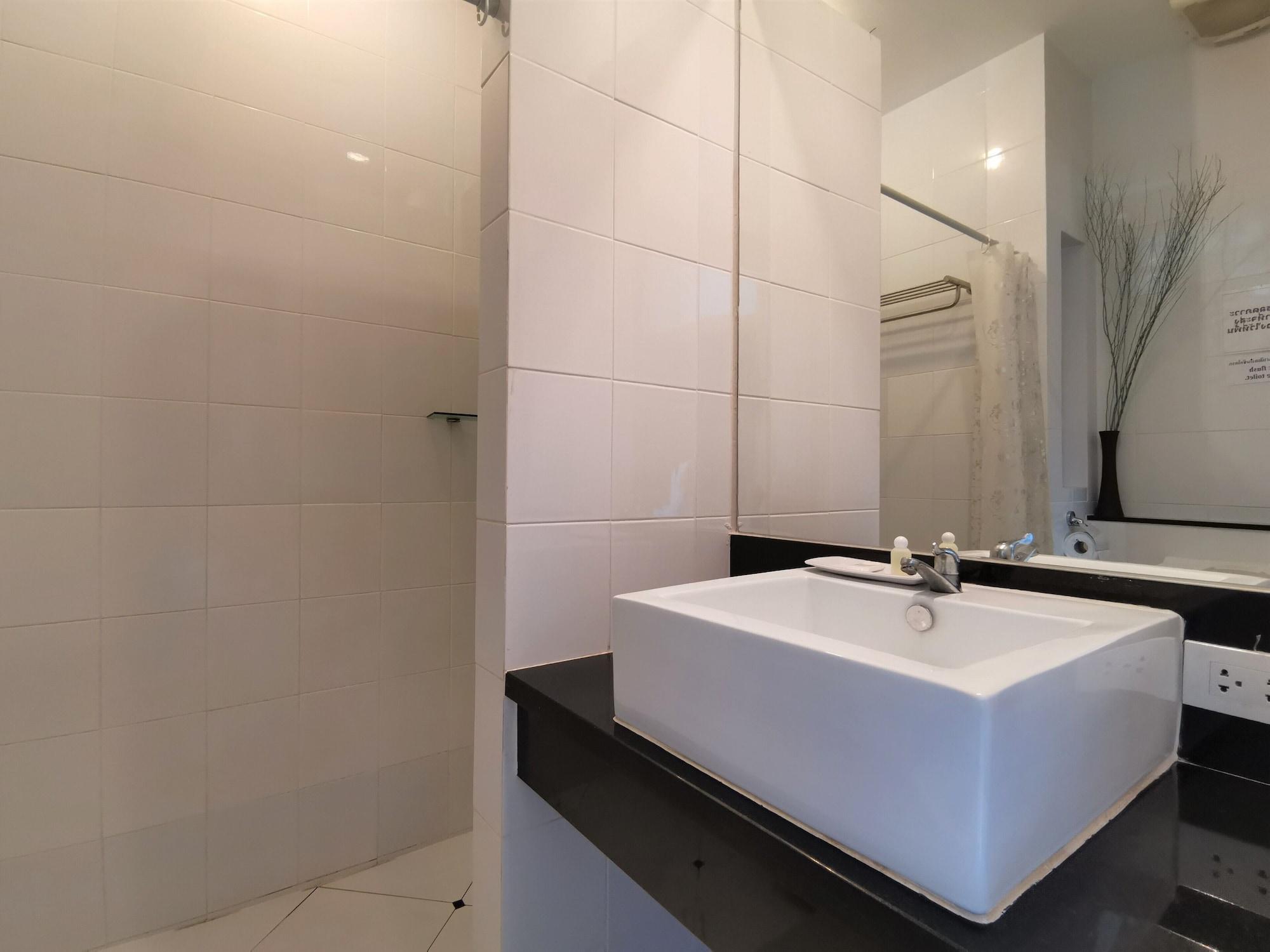 Le Desir Resortel Aparthotel Chalong