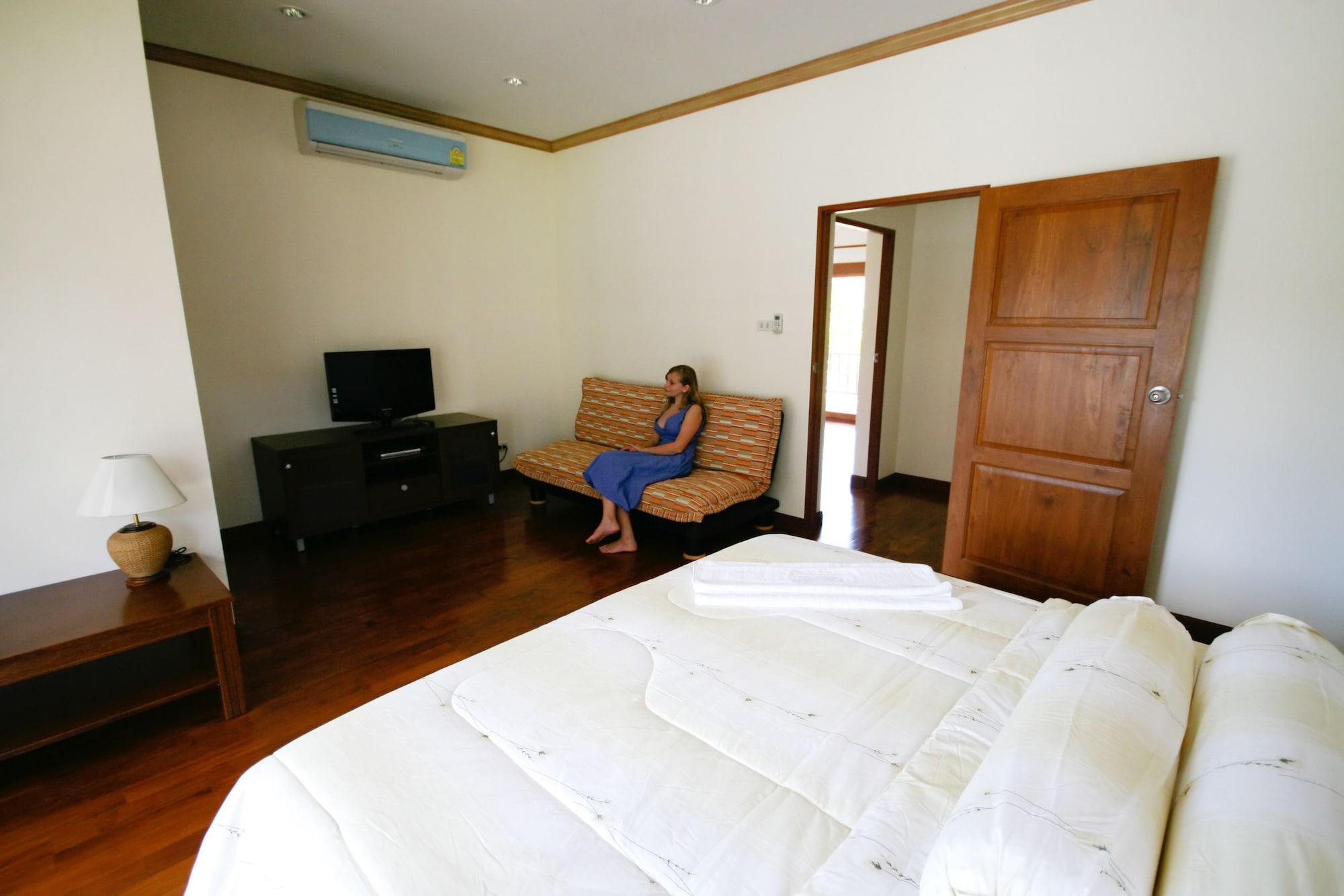 Bangtao Tropical And 4* Bang Tao Beach (Phuket)