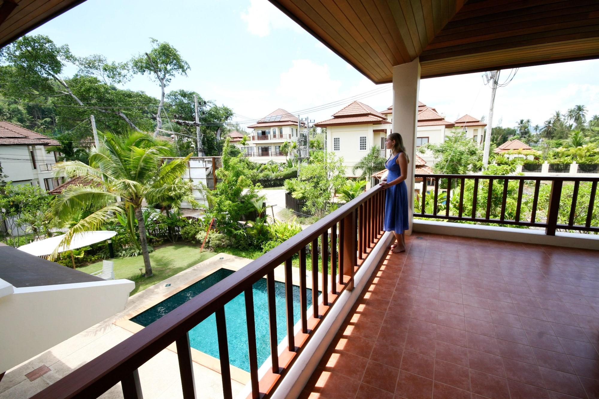 Resort Bangtao Tropical And 4*